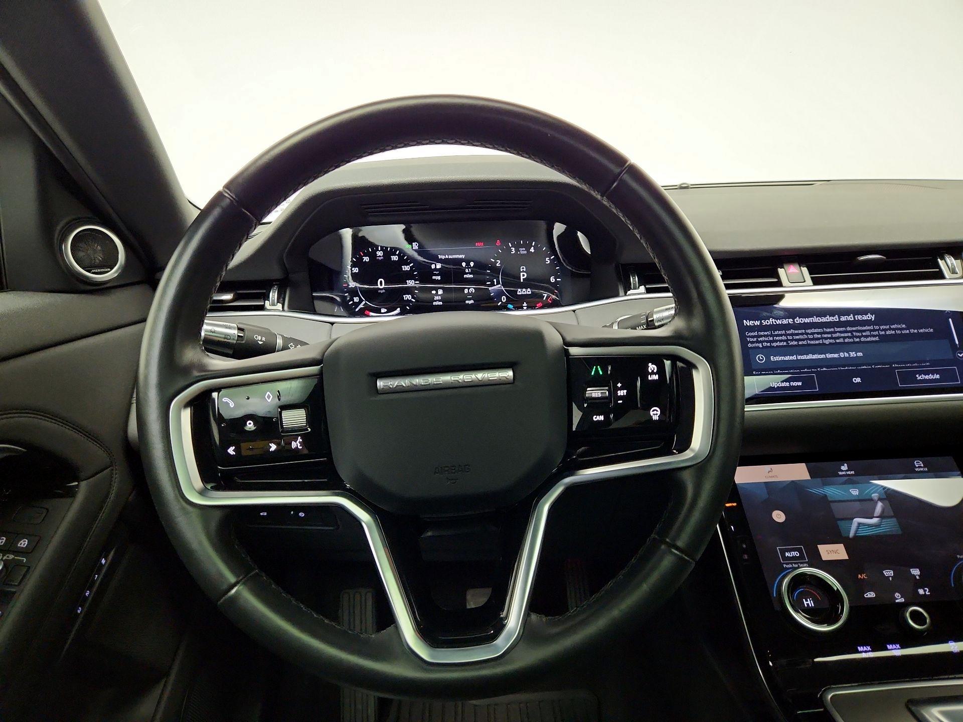 Thumbnail: 2022 Land Rover Range Rover Evoque - 10