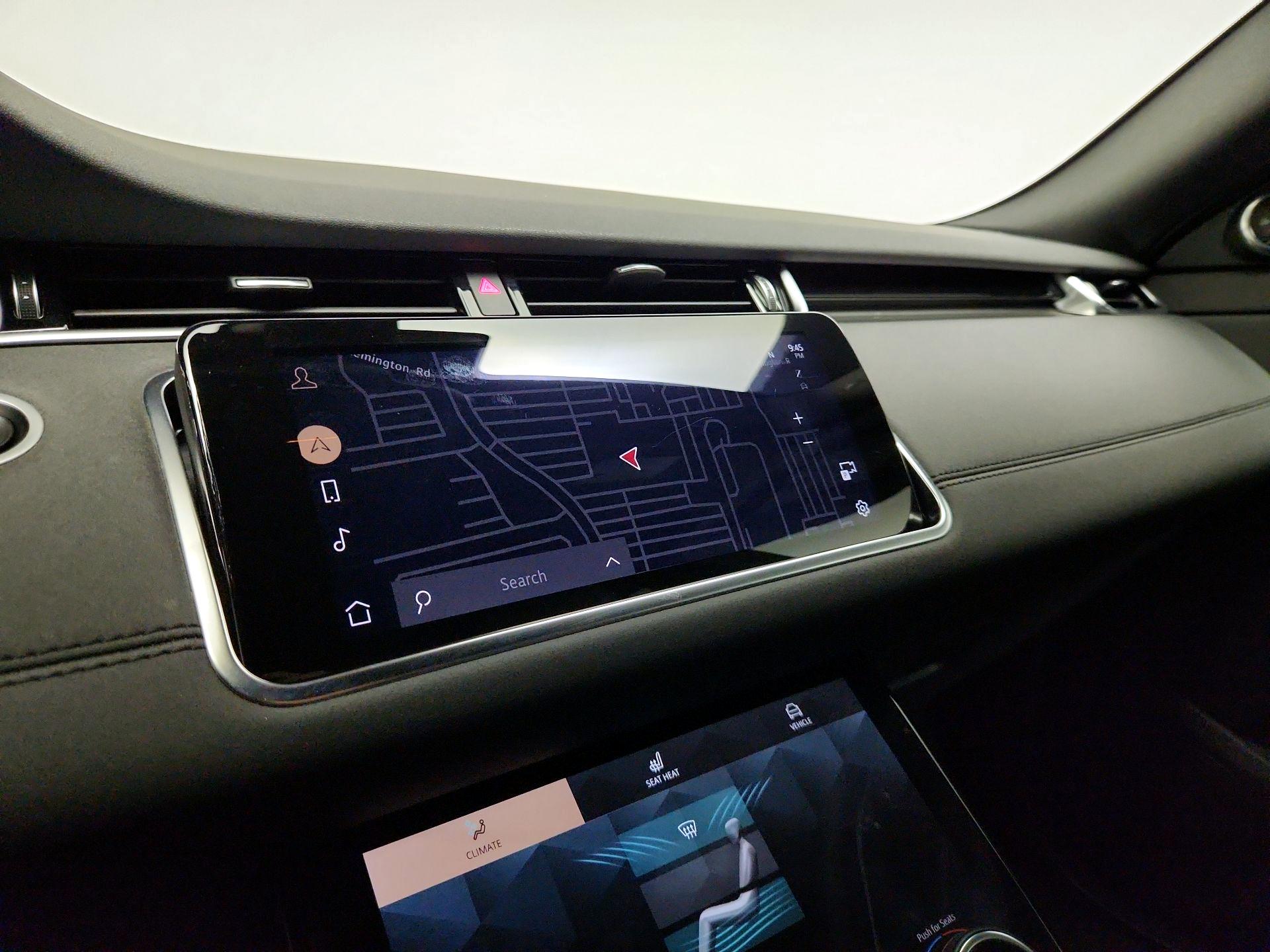 Thumbnail: 2022 Land Rover Range Rover Evoque - 14