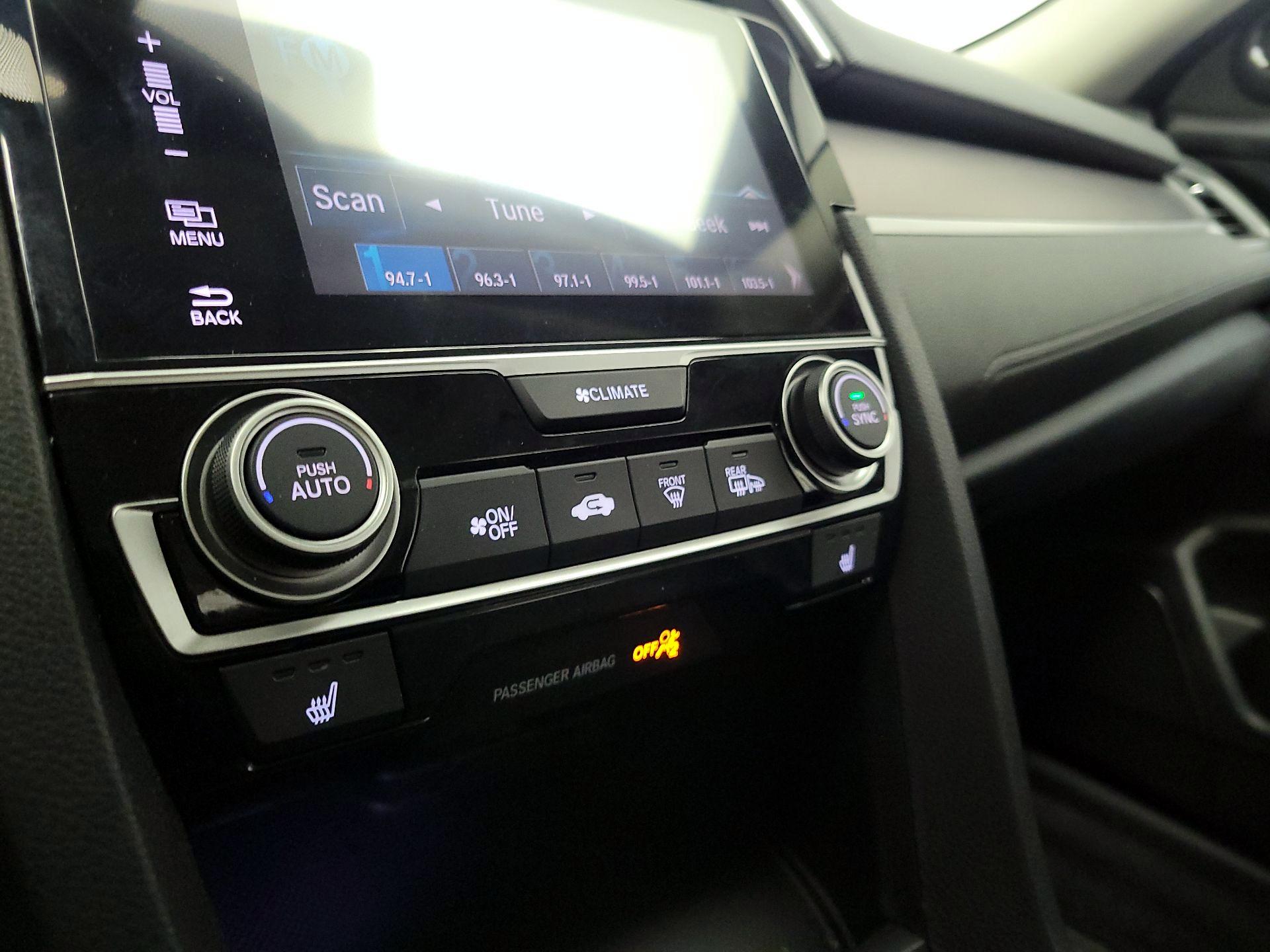 Thumbnail: 2016 Honda Civic - 16