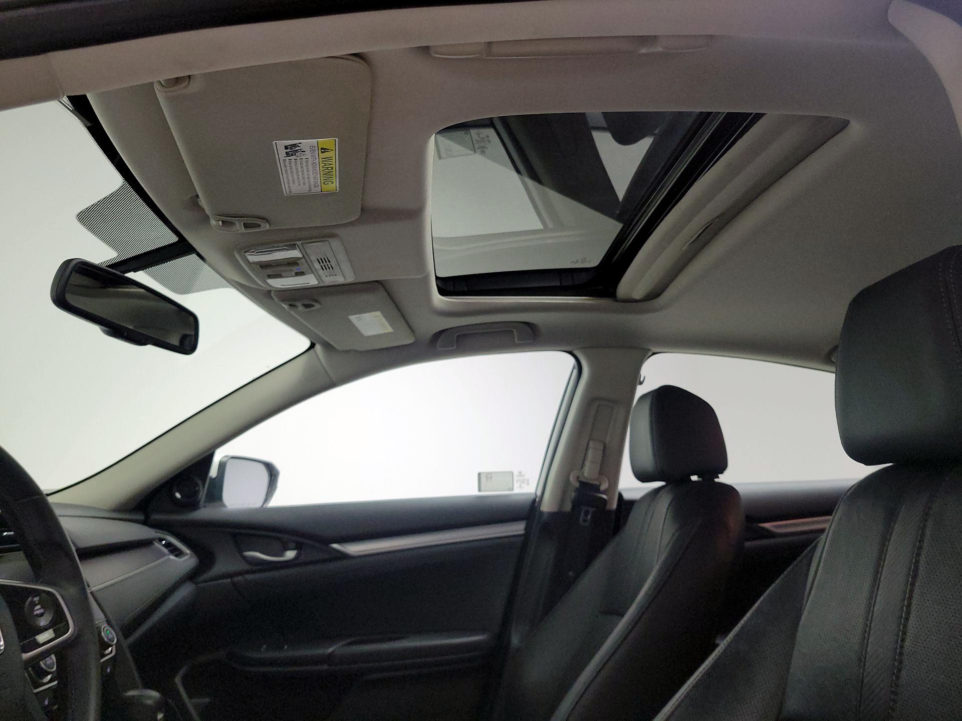 Thumbnail: 2016 Honda Civic - 19