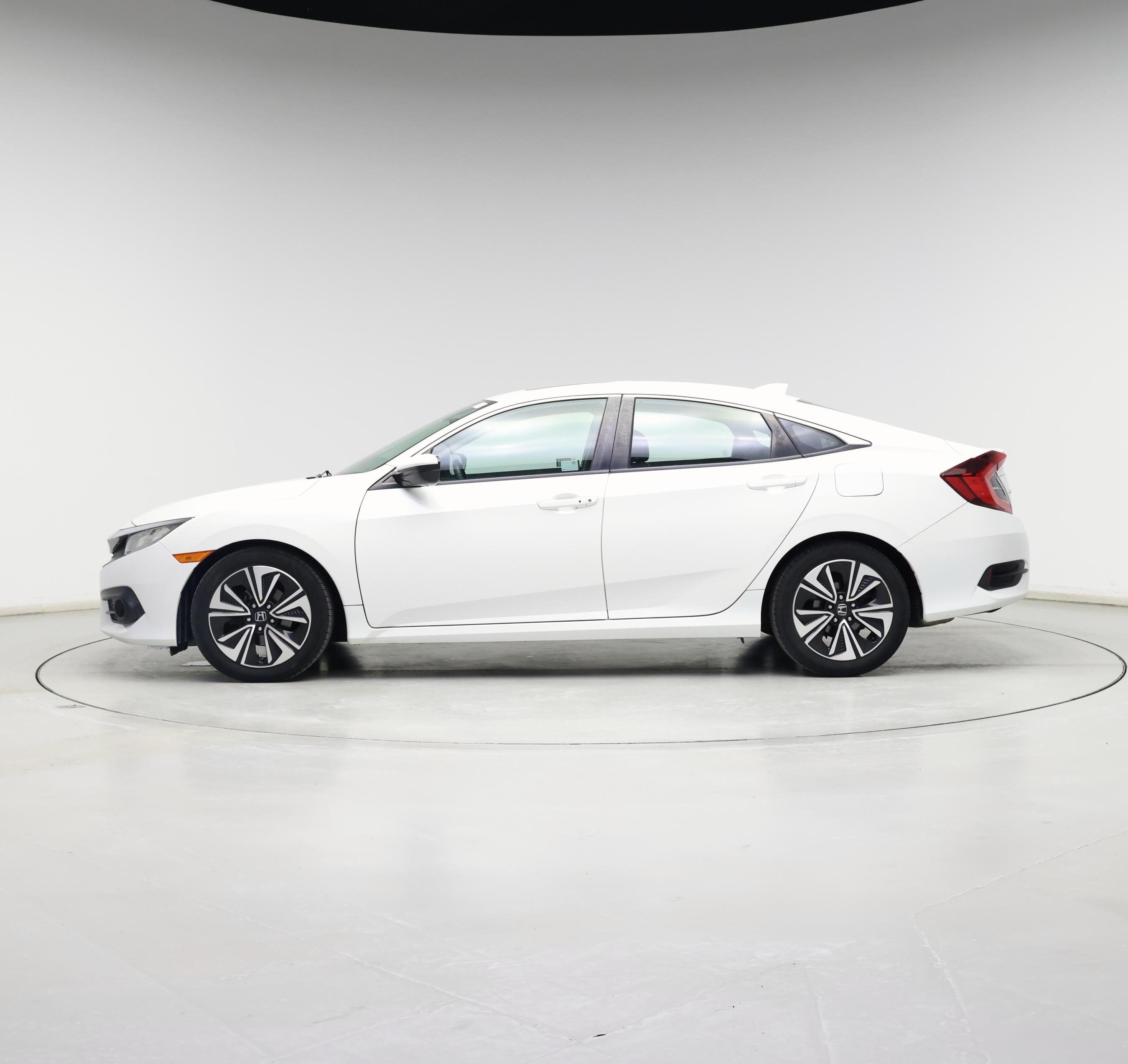 Thumbnail: 2016 Honda Civic - 3