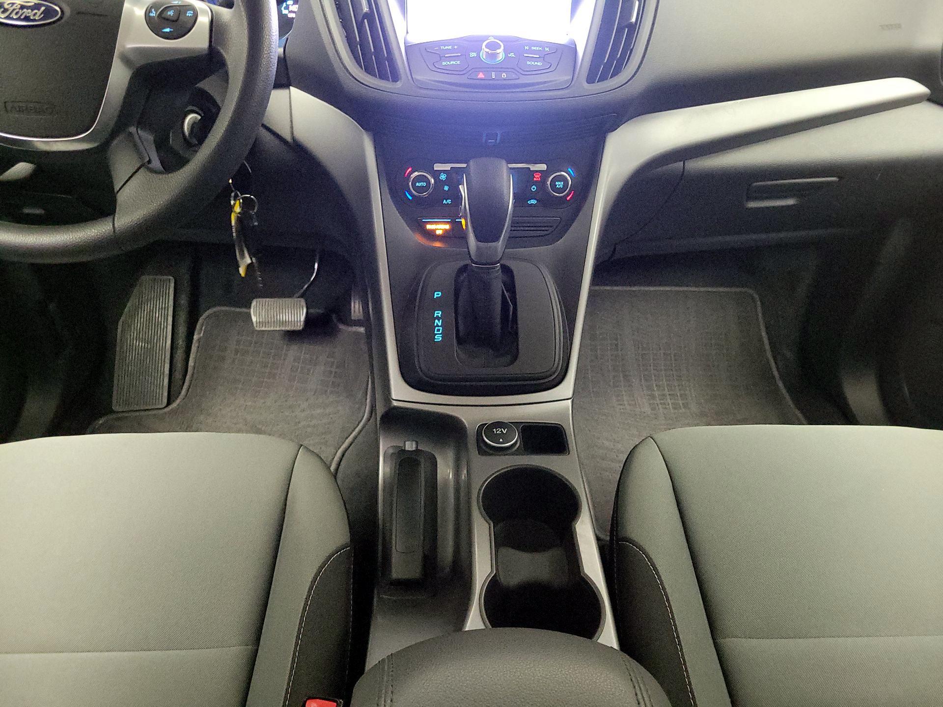 Thumbnail: 2016 Ford Escape - 17