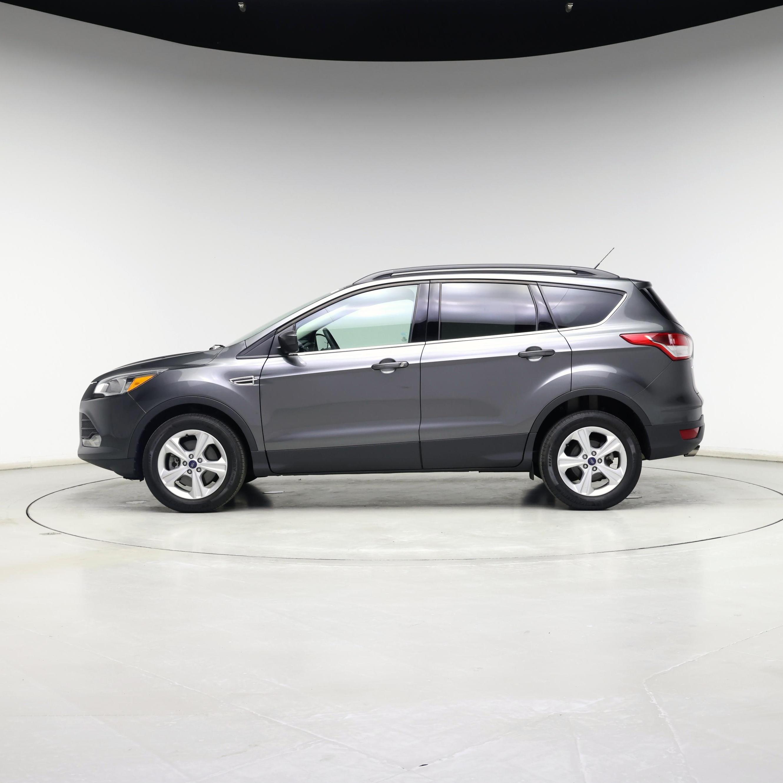 Thumbnail: 2016 Ford Escape - 3