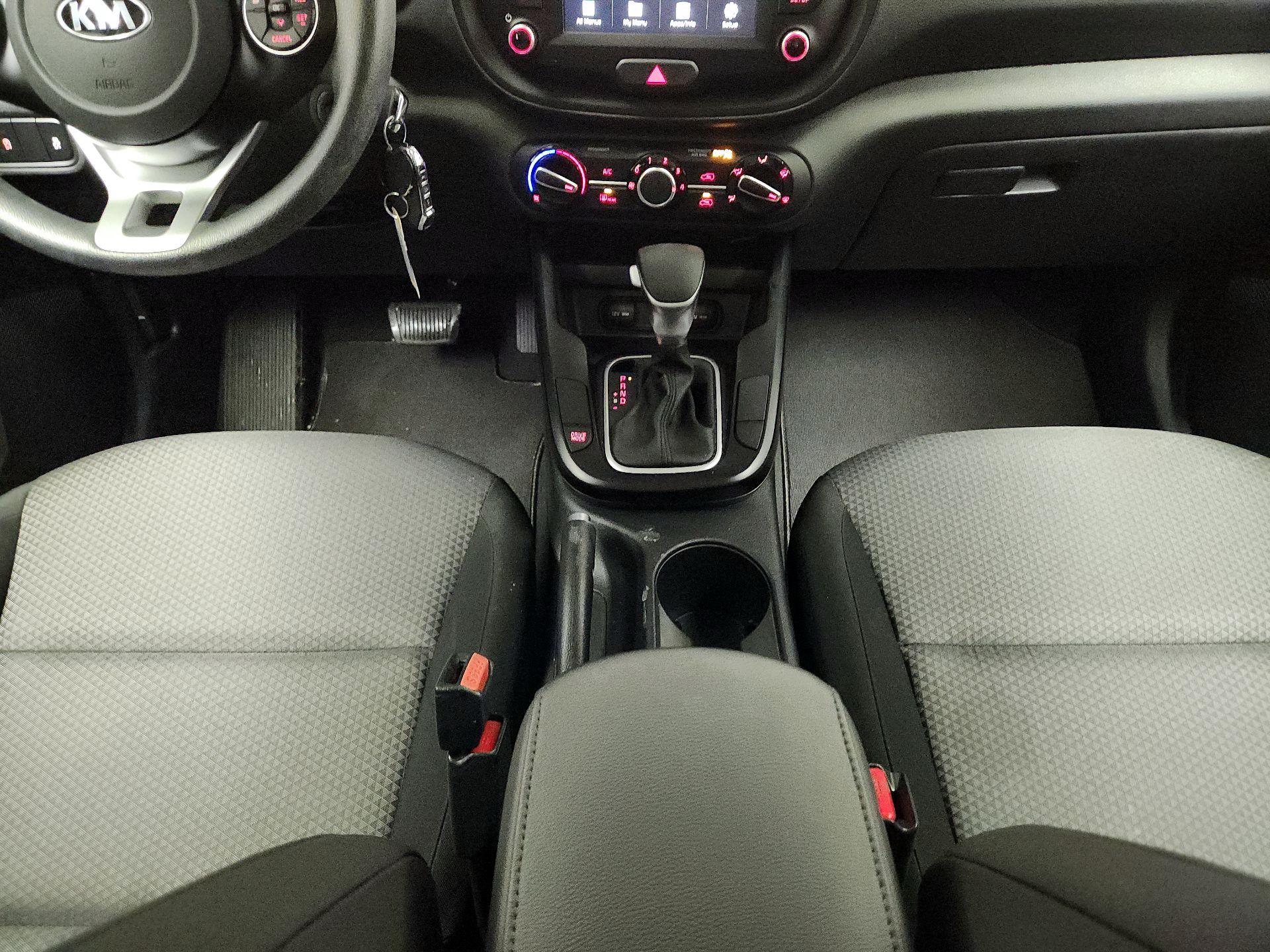 Thumbnail: 2020 Kia Soul - 17