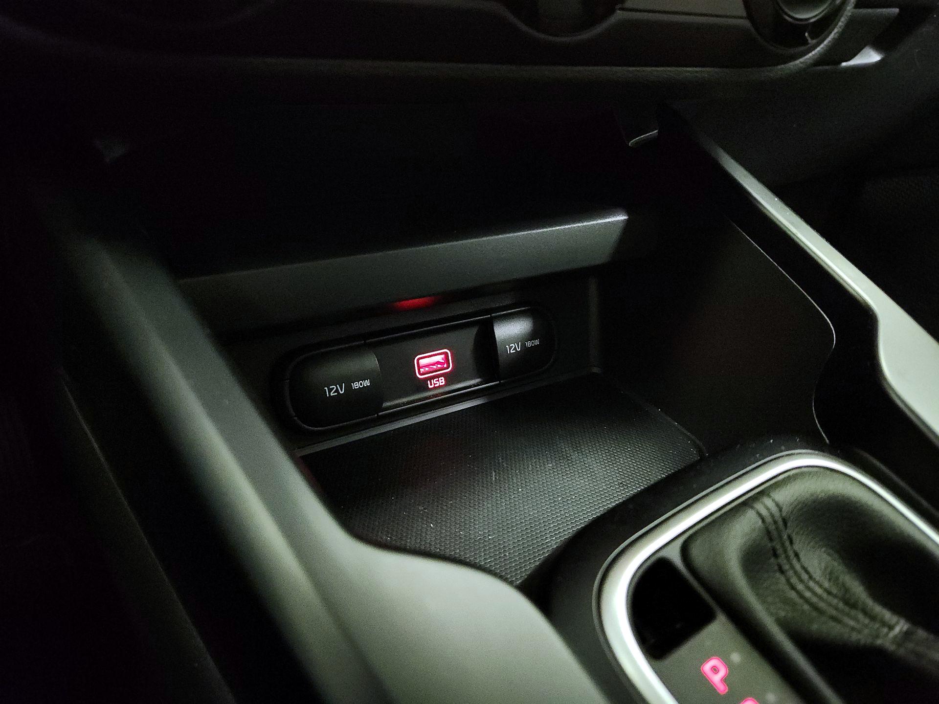 Thumbnail: 2020 Kia Soul - 18