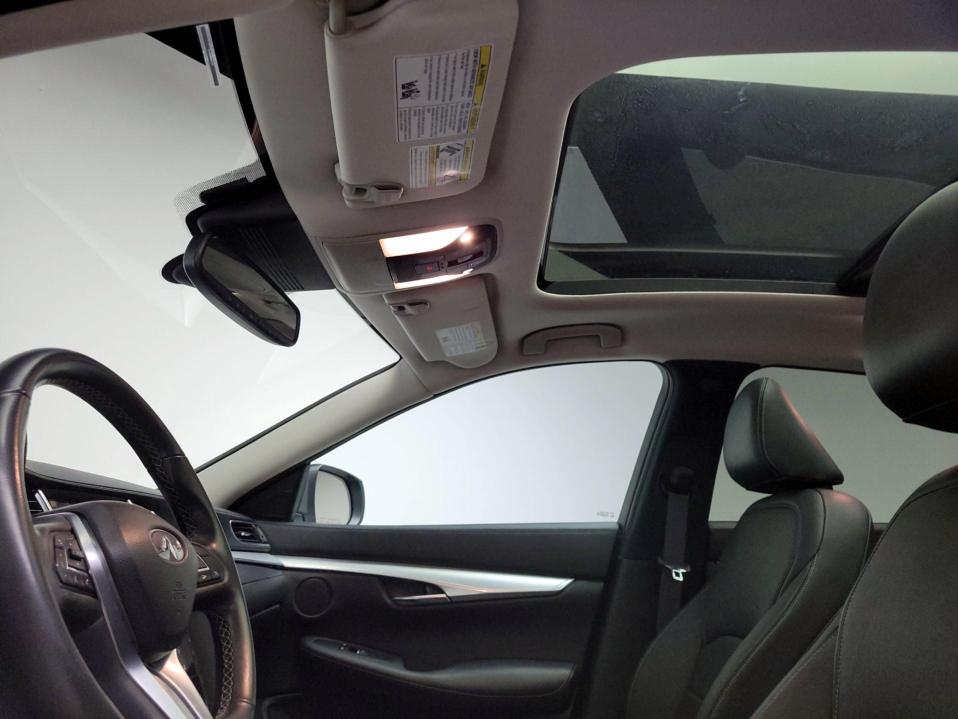 Thumbnail: 2019 INFINITI QX50 - 20