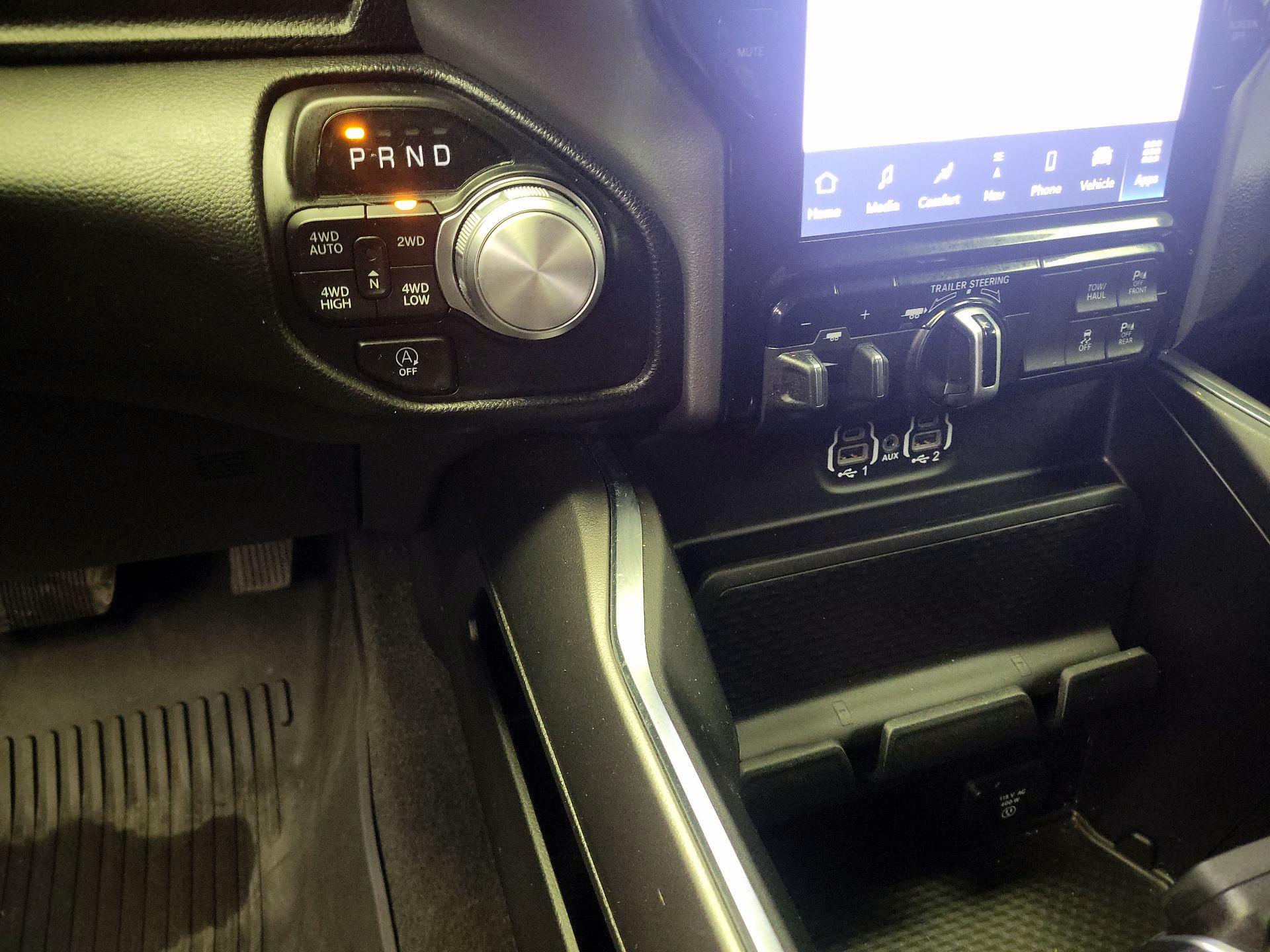 Thumbnail: 2024 RAM 1500 - 18