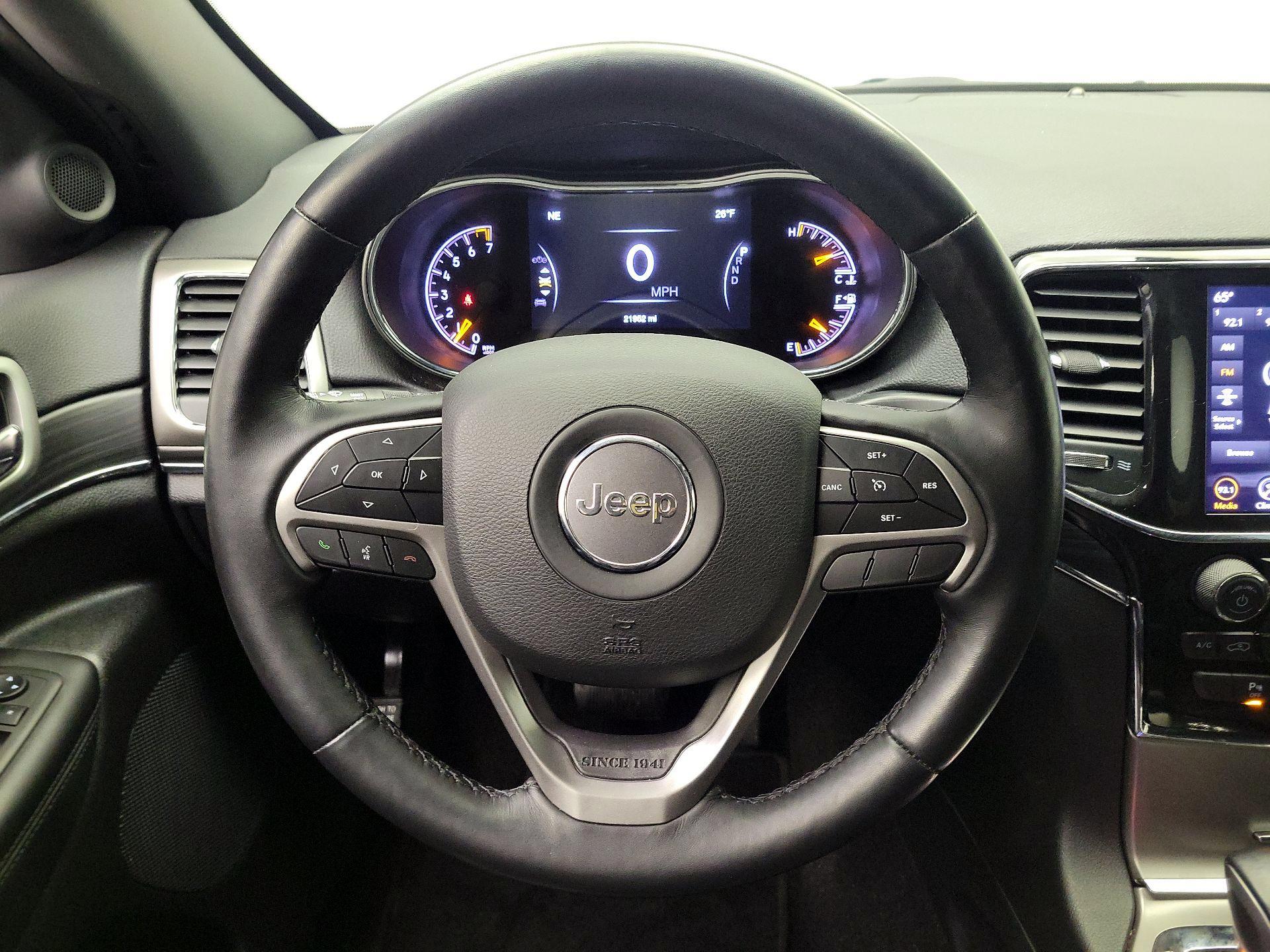 Thumbnail: 2022 Jeep Grand Cherokee - 10