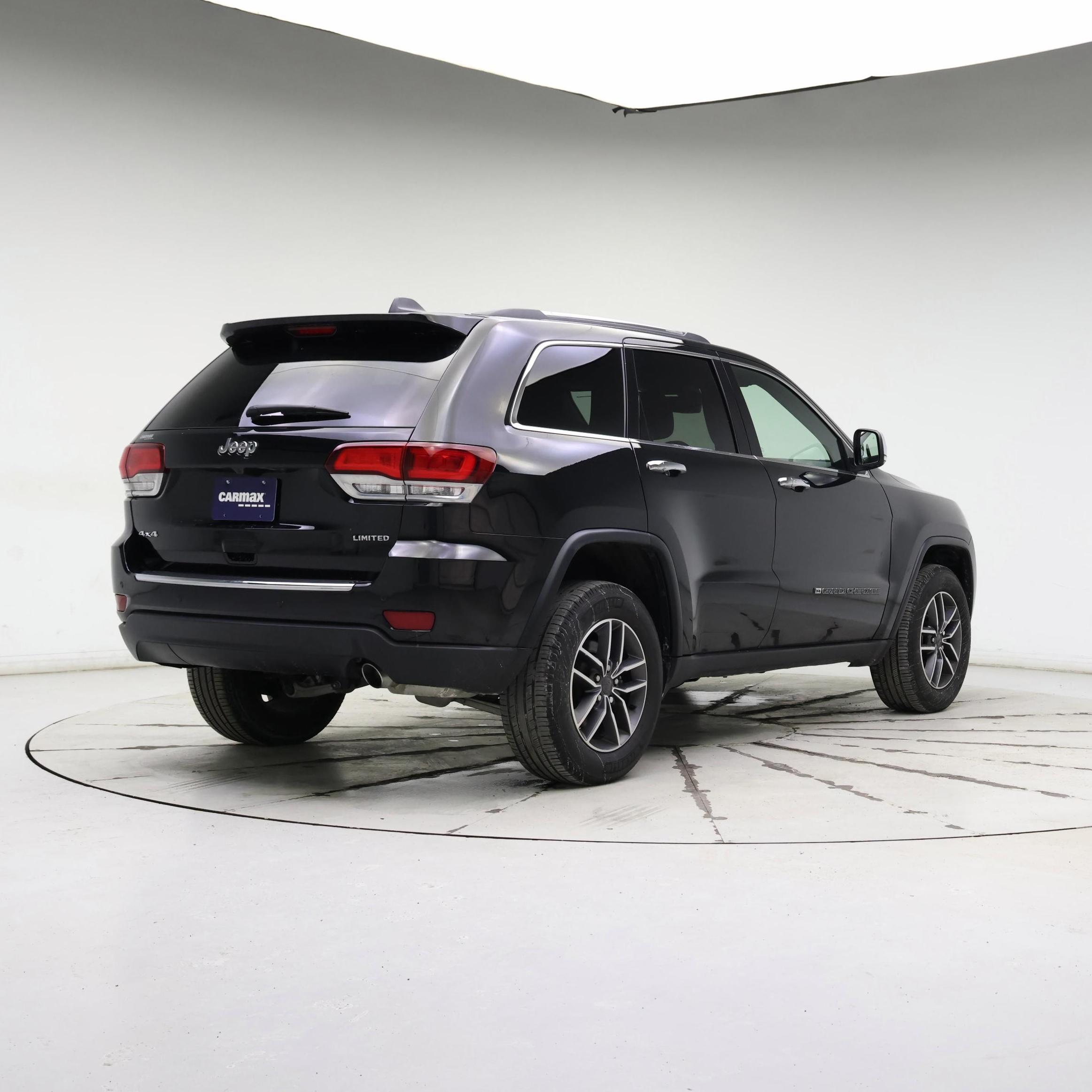 Thumbnail: 2022 Jeep Grand Cherokee - 8