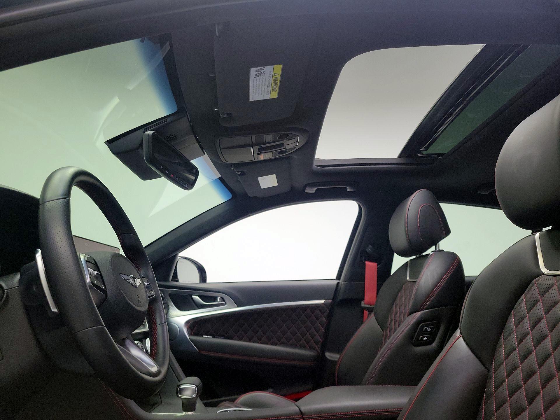 Thumbnail: 2023 Genesis G70 - 19