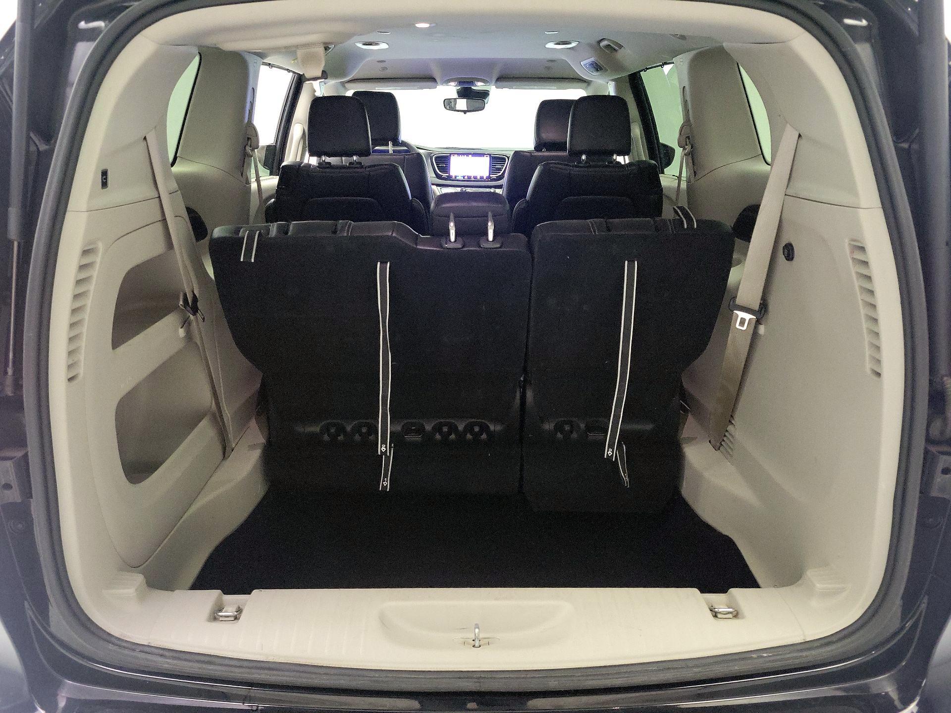 Thumbnail: 2024 Chrysler Pacifica - 20