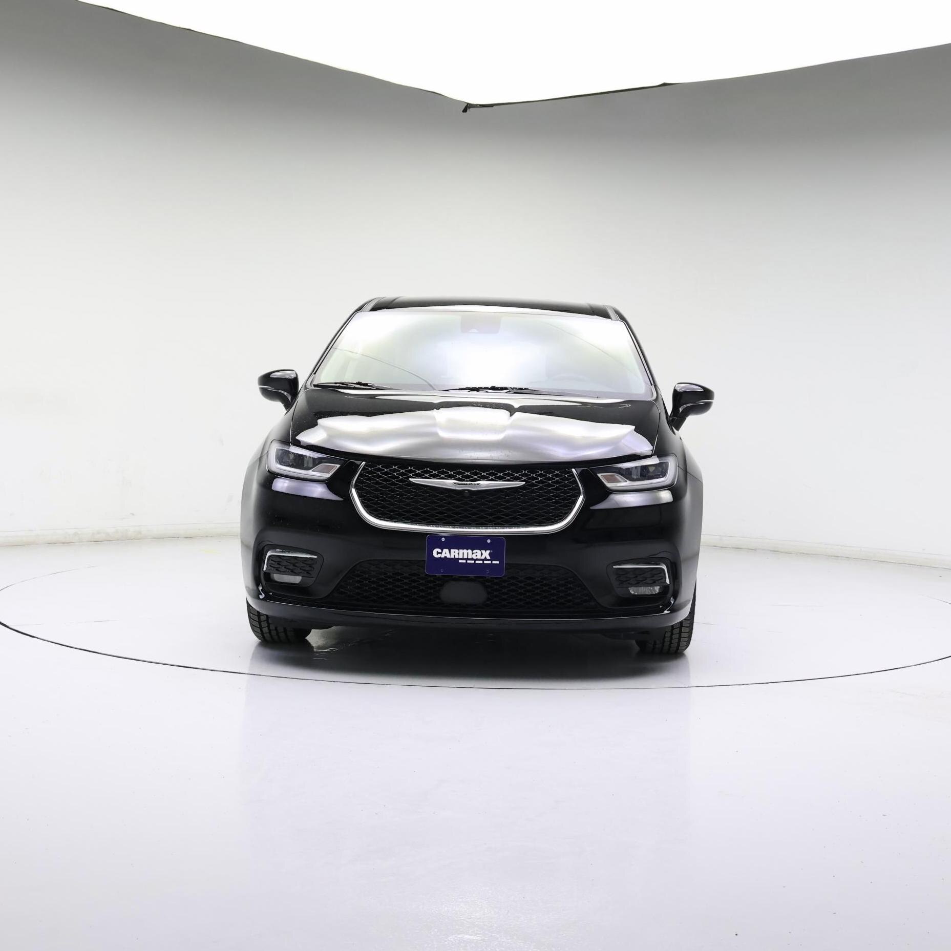 Thumbnail: 2024 Chrysler Pacifica - 5