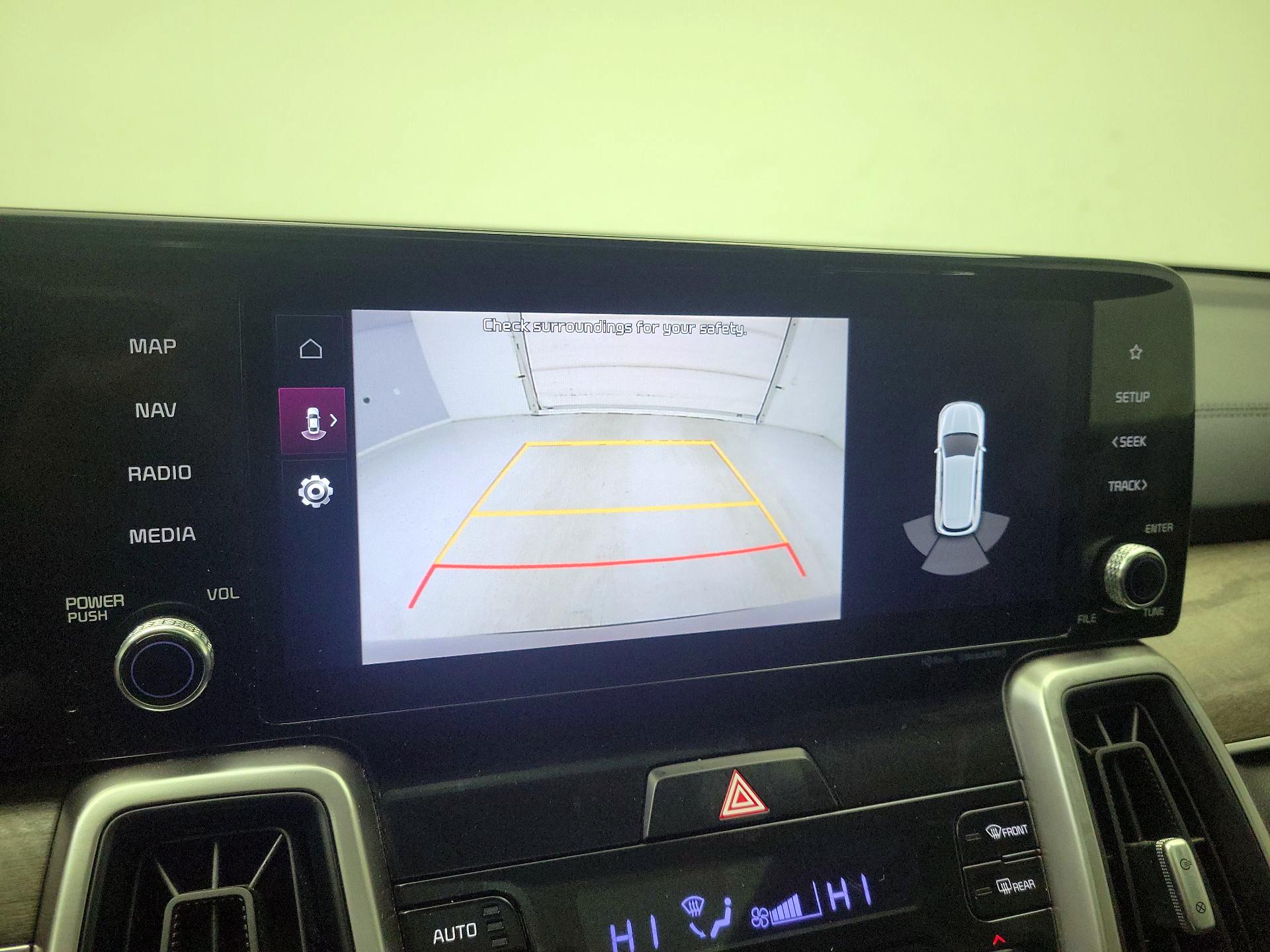 Thumbnail: 2023 Kia Sorento - 15