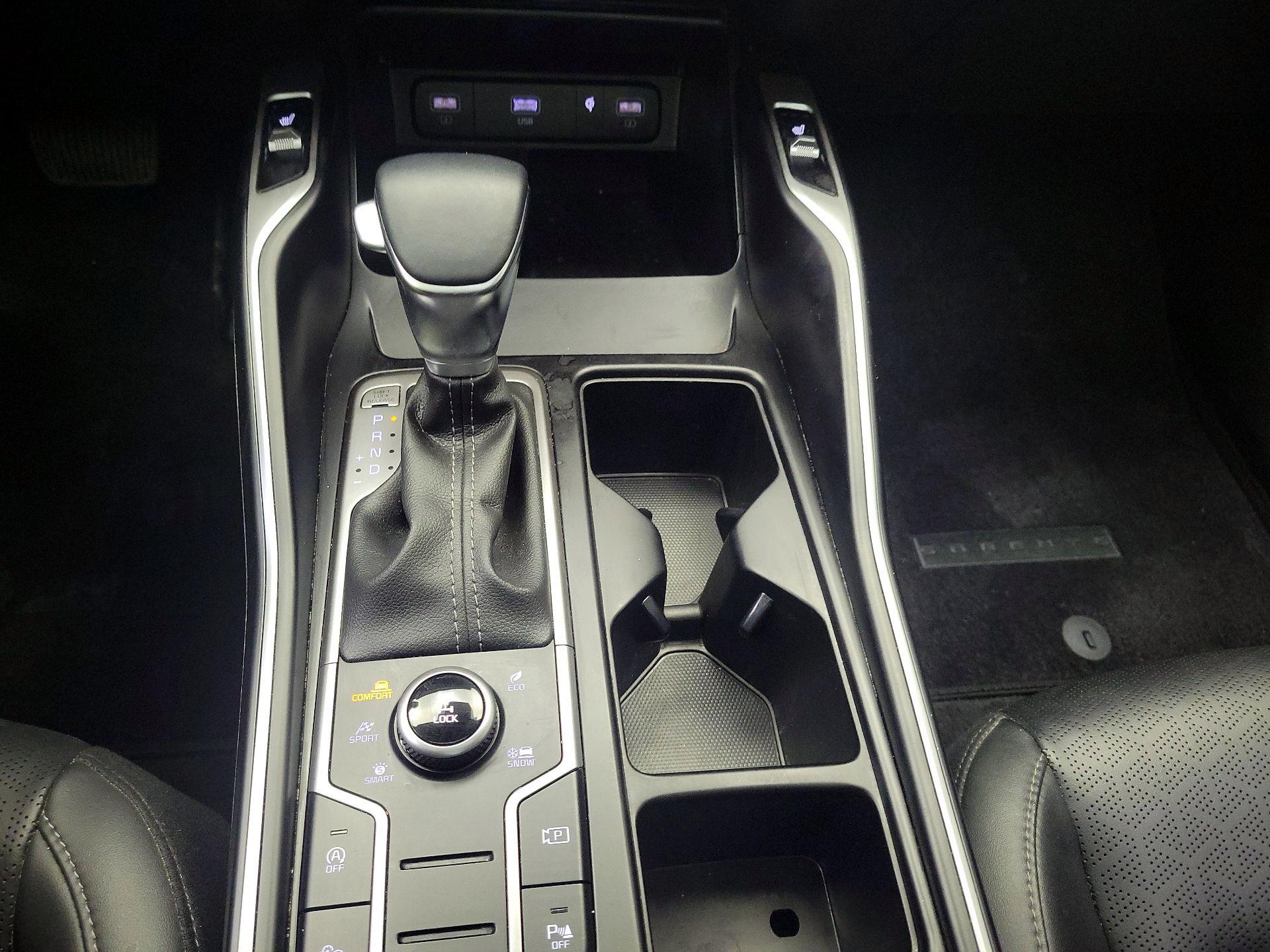 Thumbnail: 2023 Kia Sorento - 18