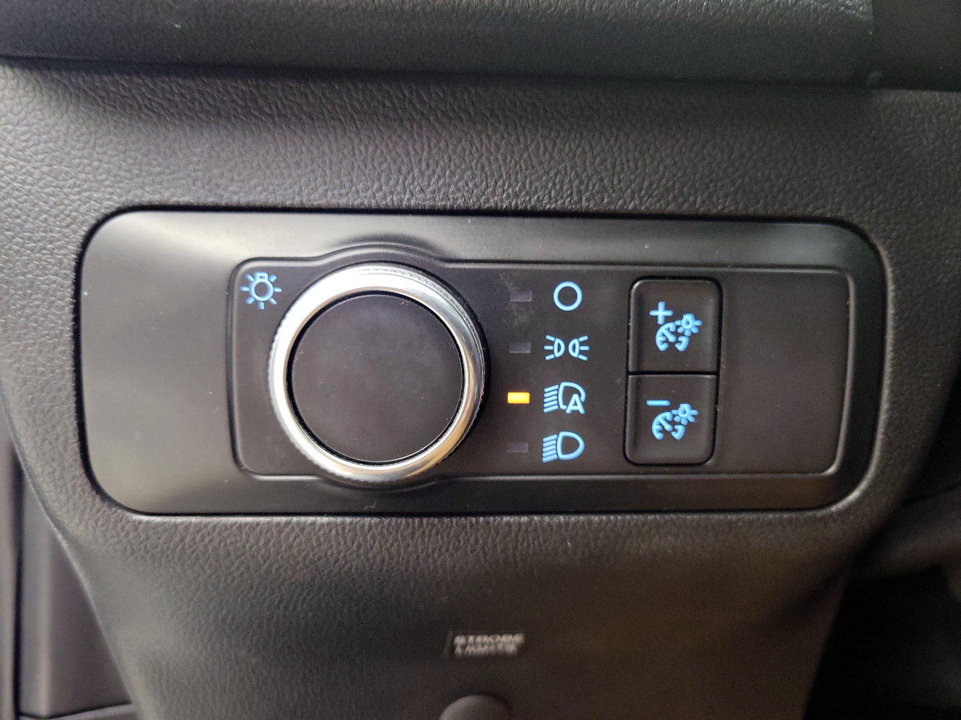 Thumbnail: 2020 Ford Escape - 13