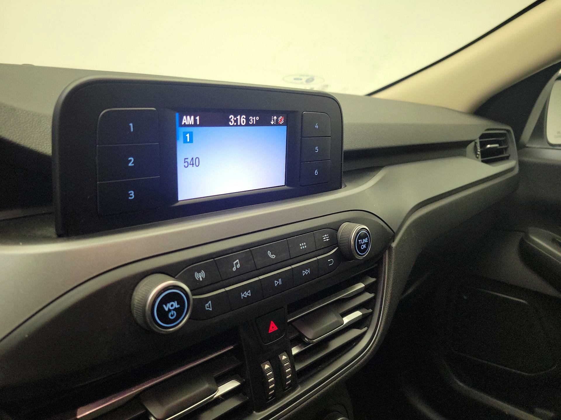 Thumbnail: 2020 Ford Escape - 15