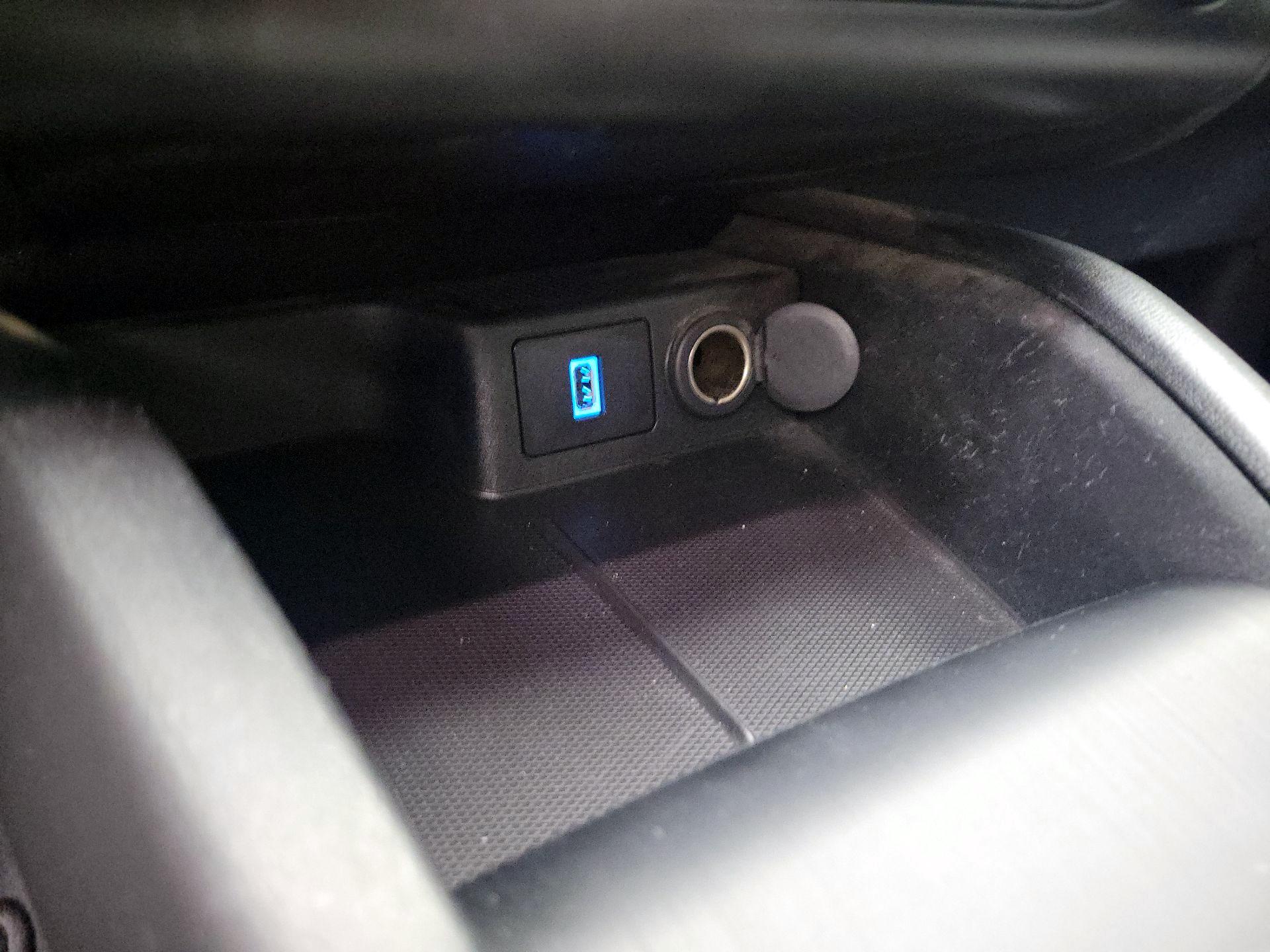 Thumbnail: 2020 Ford Escape - 18