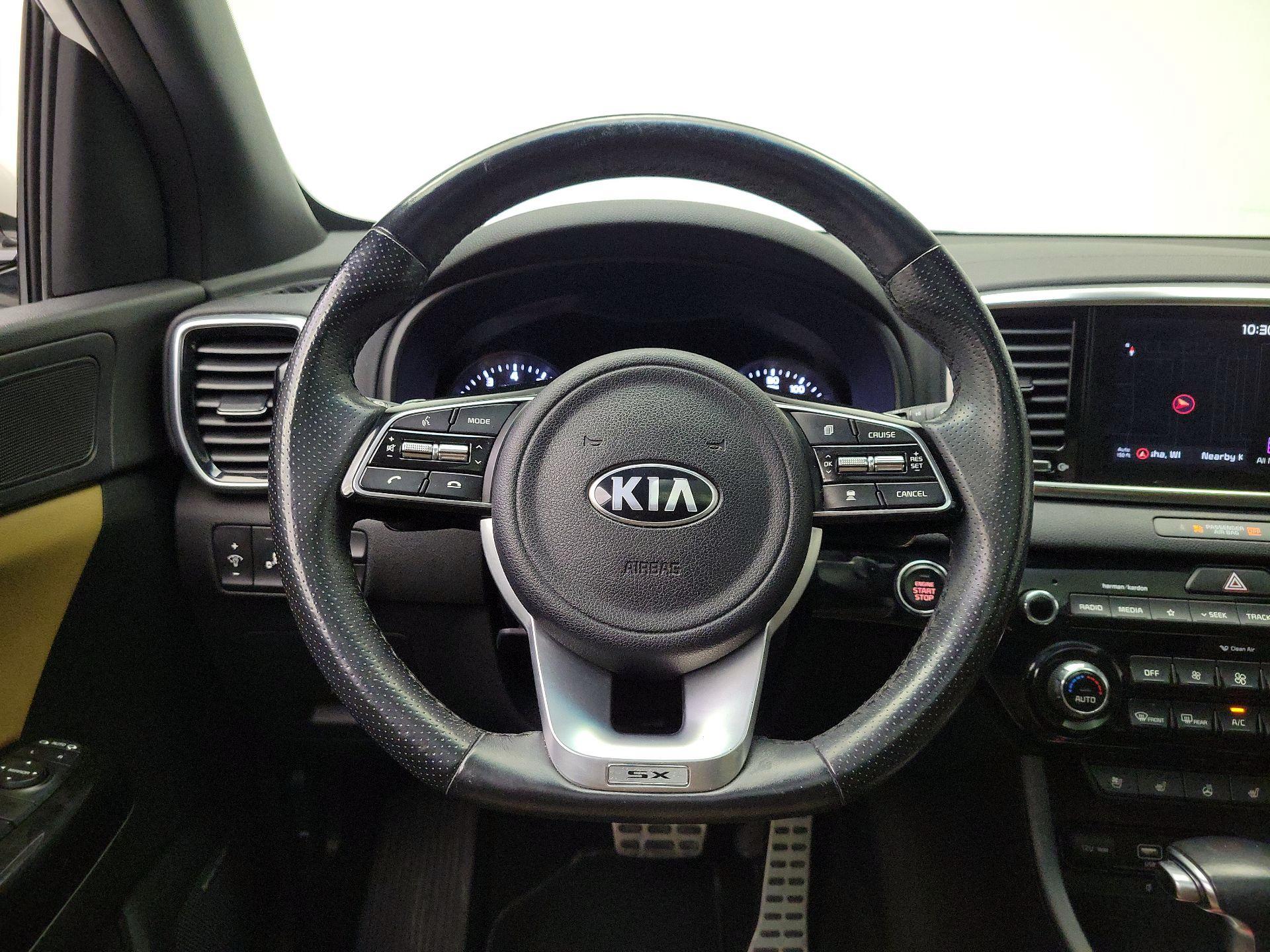 Thumbnail: 2022 Kia Sportage - 10