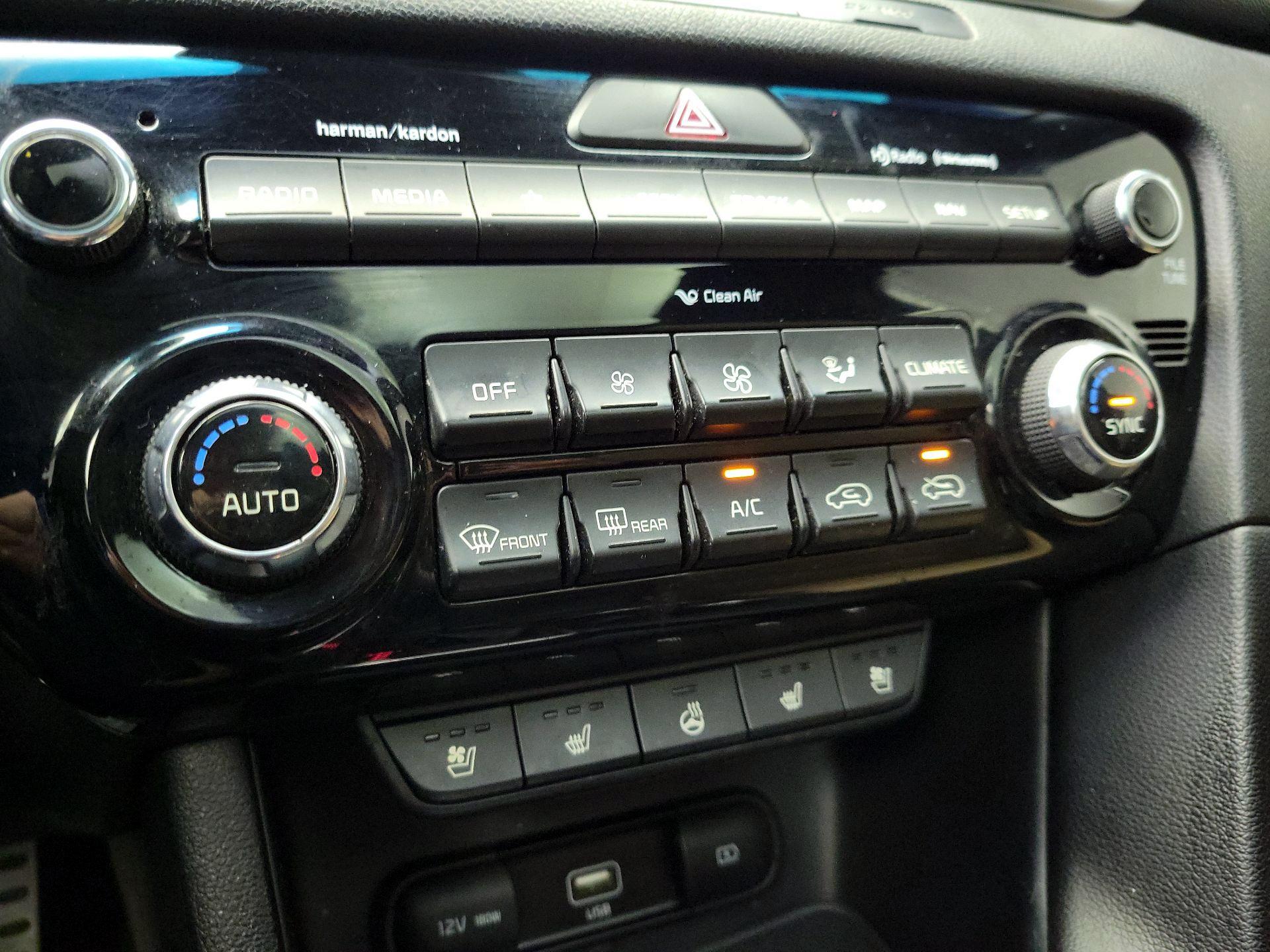 Thumbnail: 2022 Kia Sportage - 17