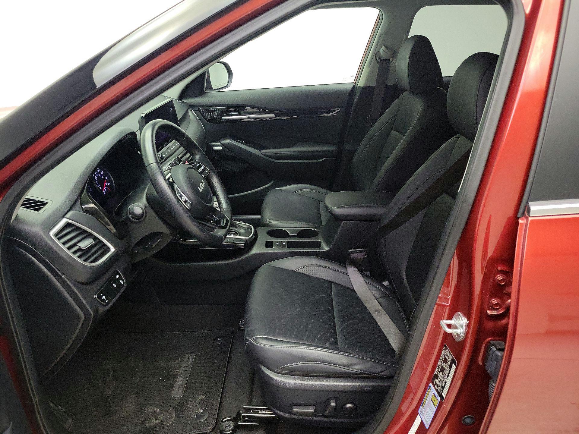 Thumbnail: 2022 Kia Seltos - 11