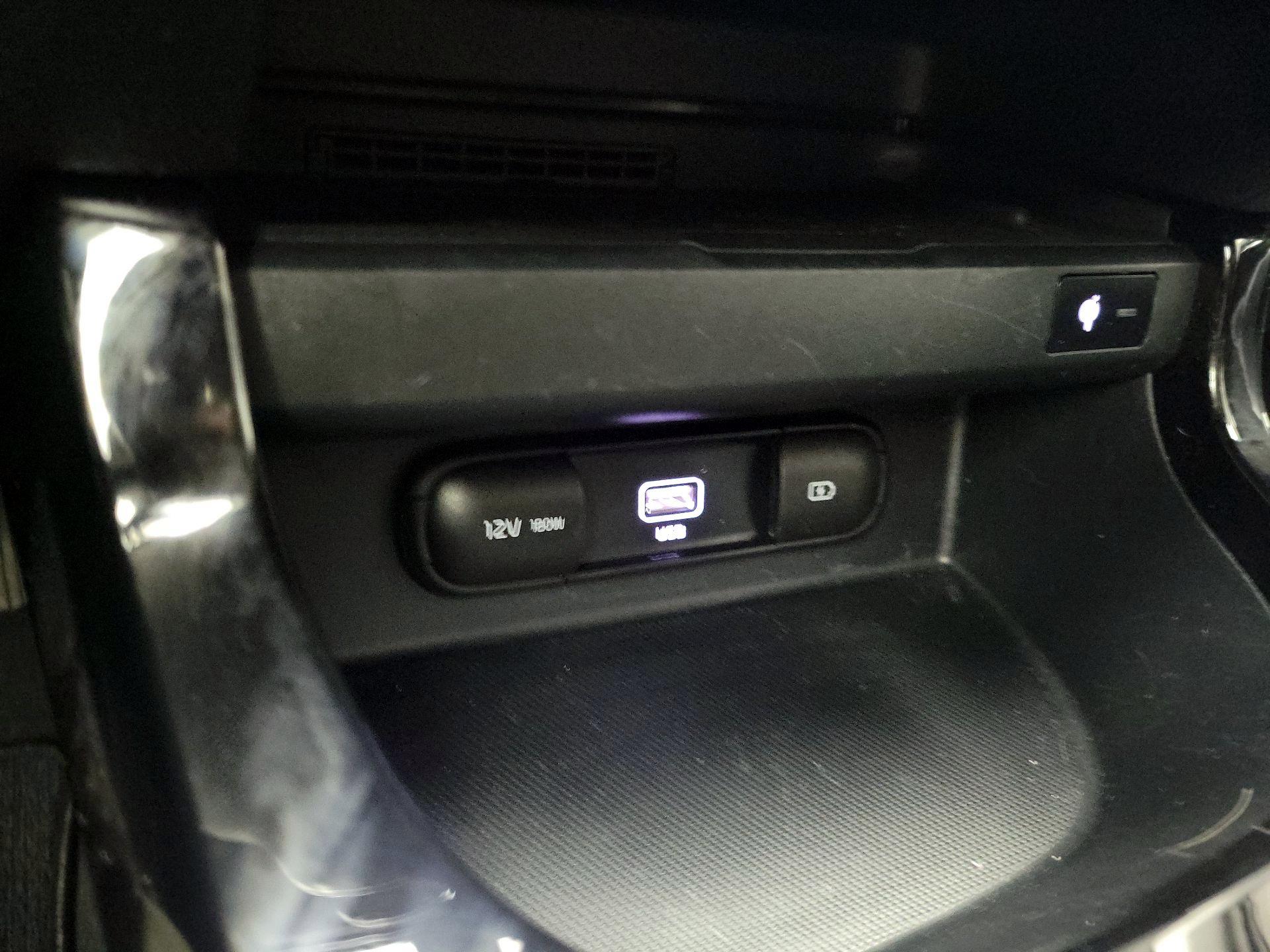 Thumbnail: 2022 Kia Seltos - 19