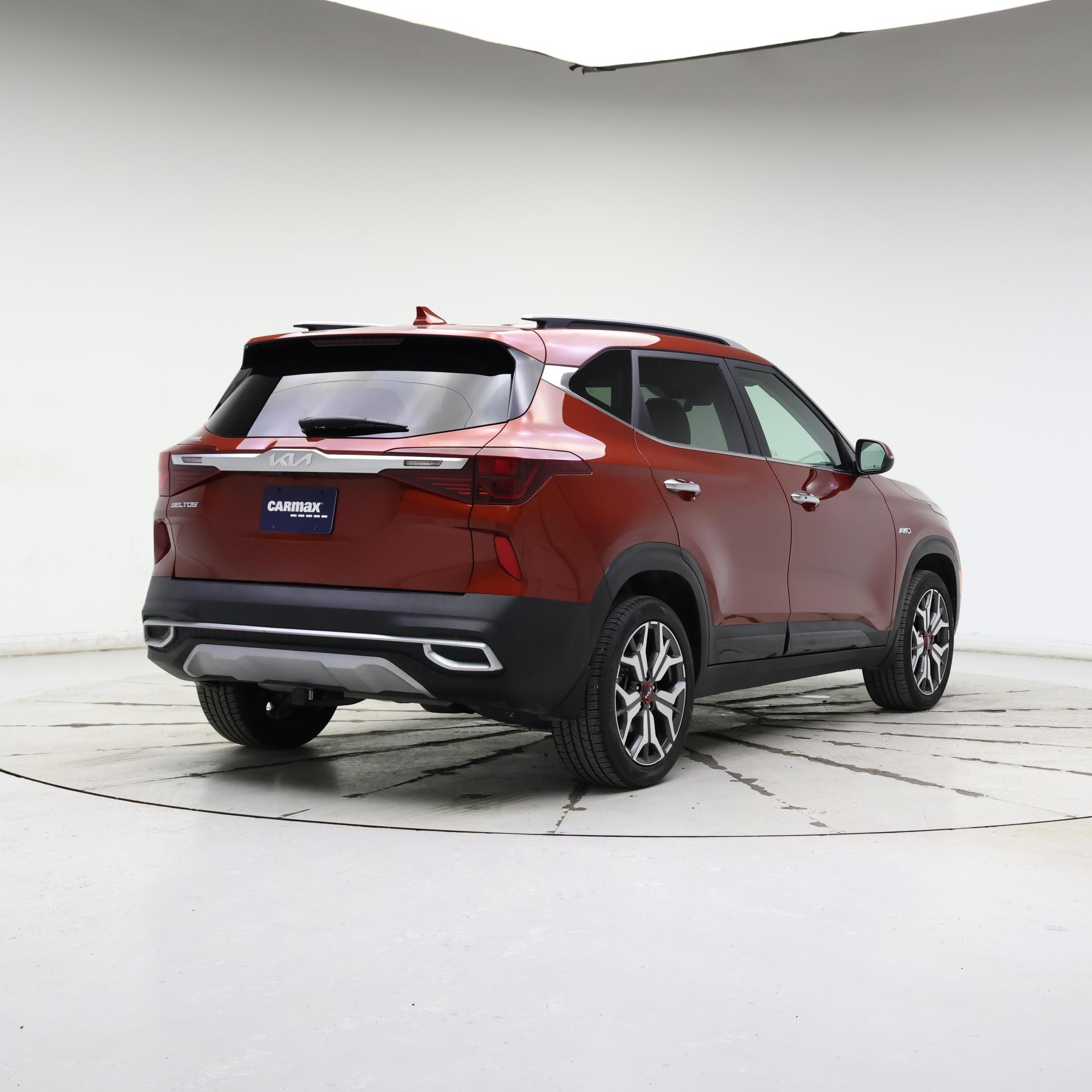 Thumbnail: 2022 Kia Seltos - 8