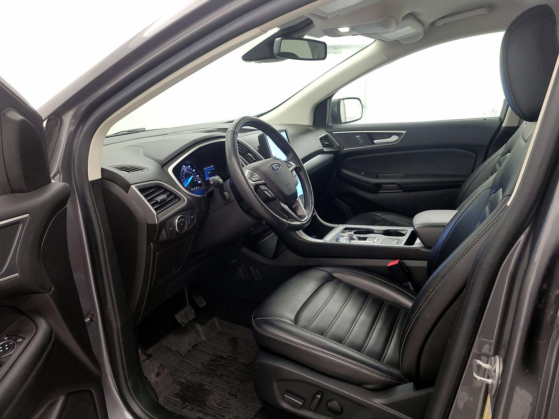 Thumbnail: 2021 Ford Edge - 11