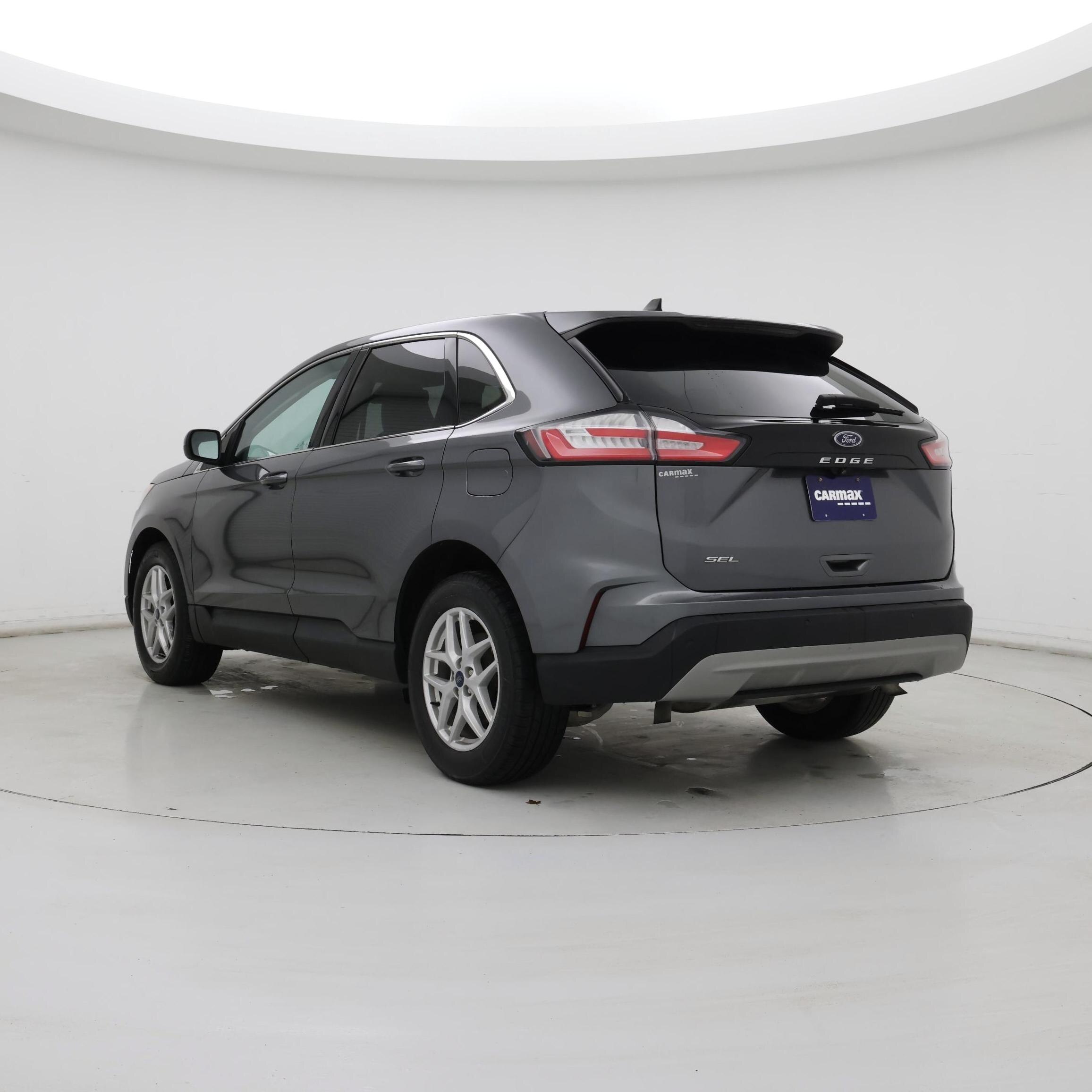 Thumbnail: 2021 Ford Edge - 2