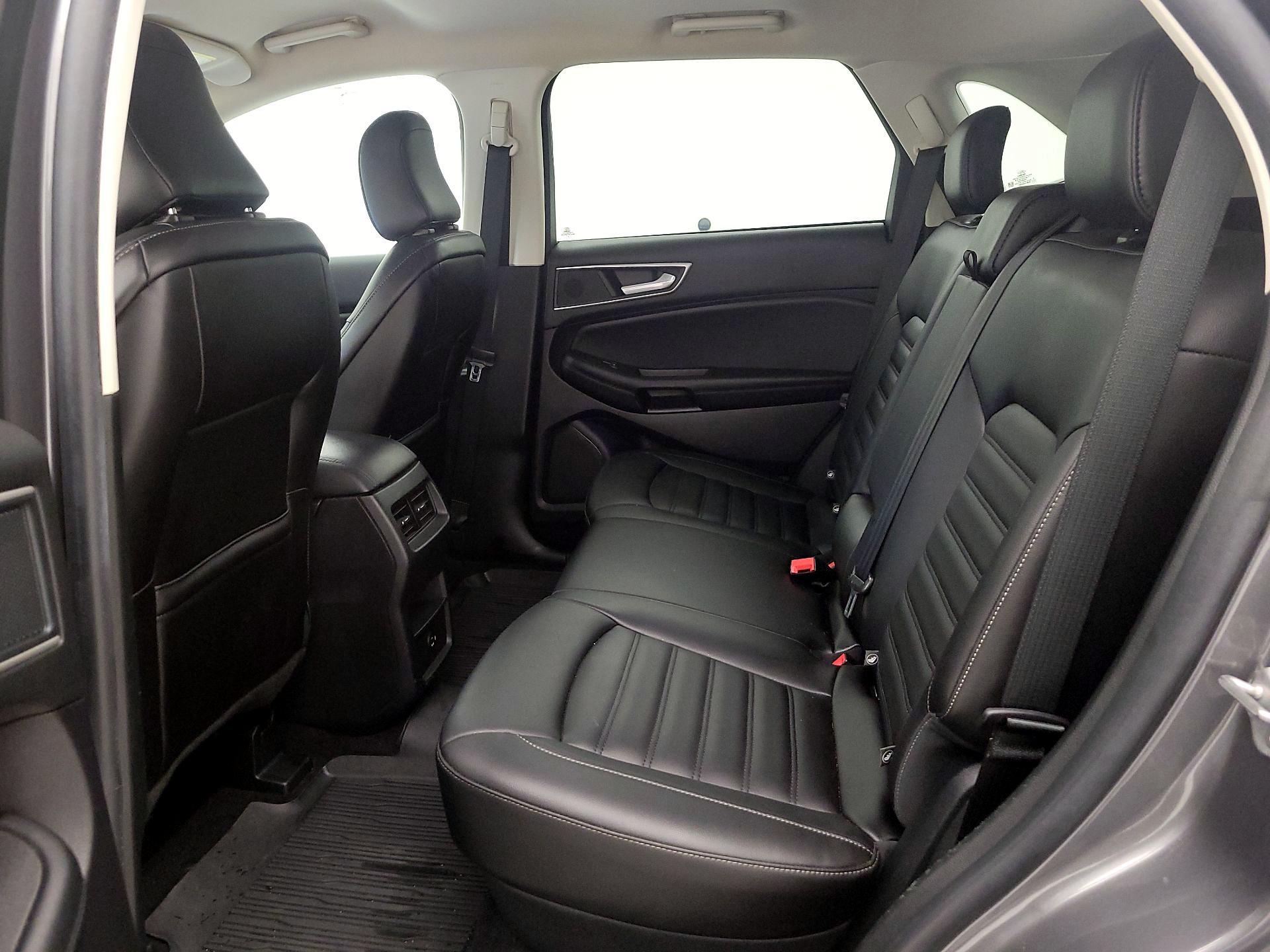 Thumbnail: 2021 Ford Edge - 20