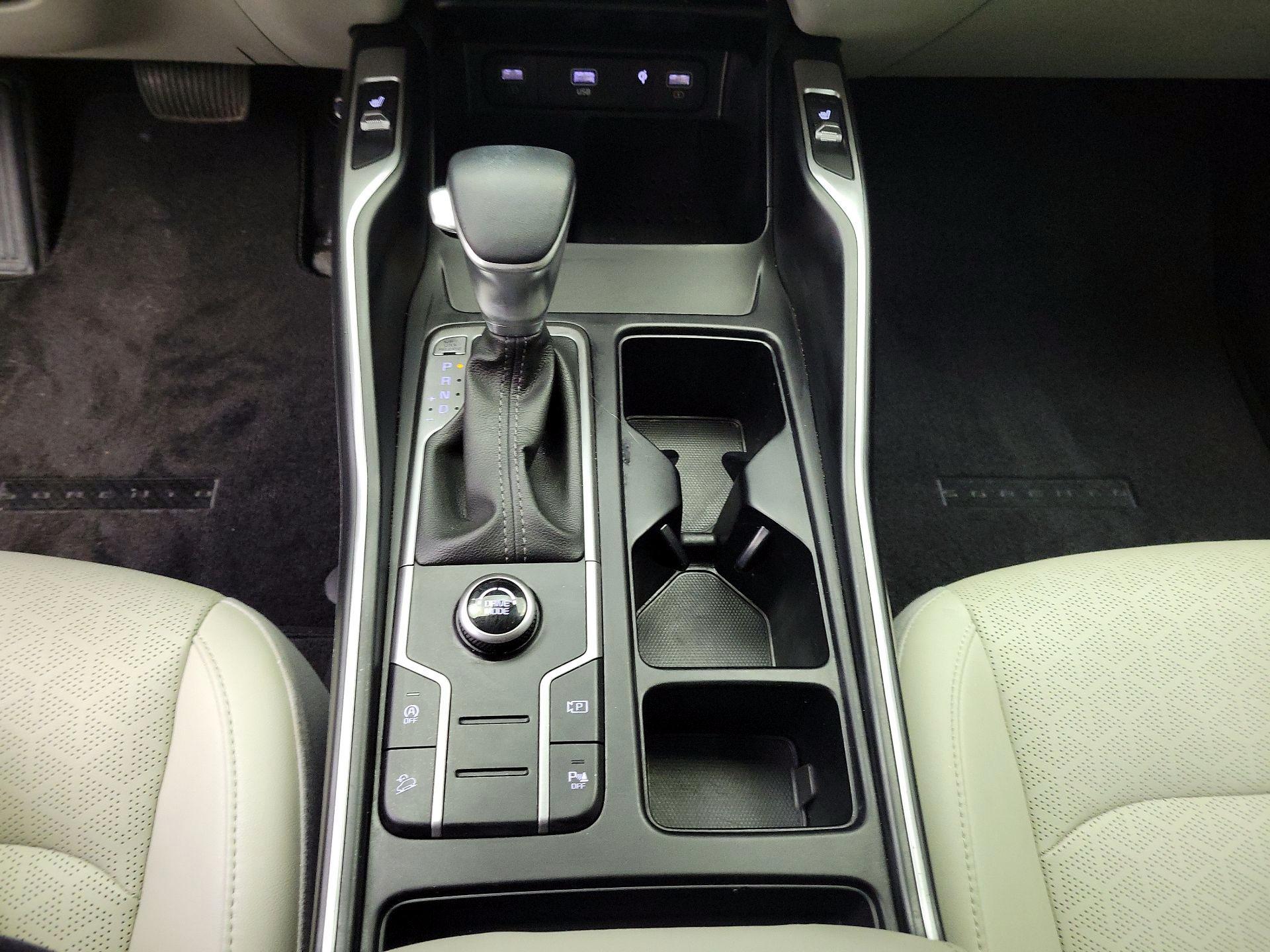 Thumbnail: 2023 Kia Sorento - 17