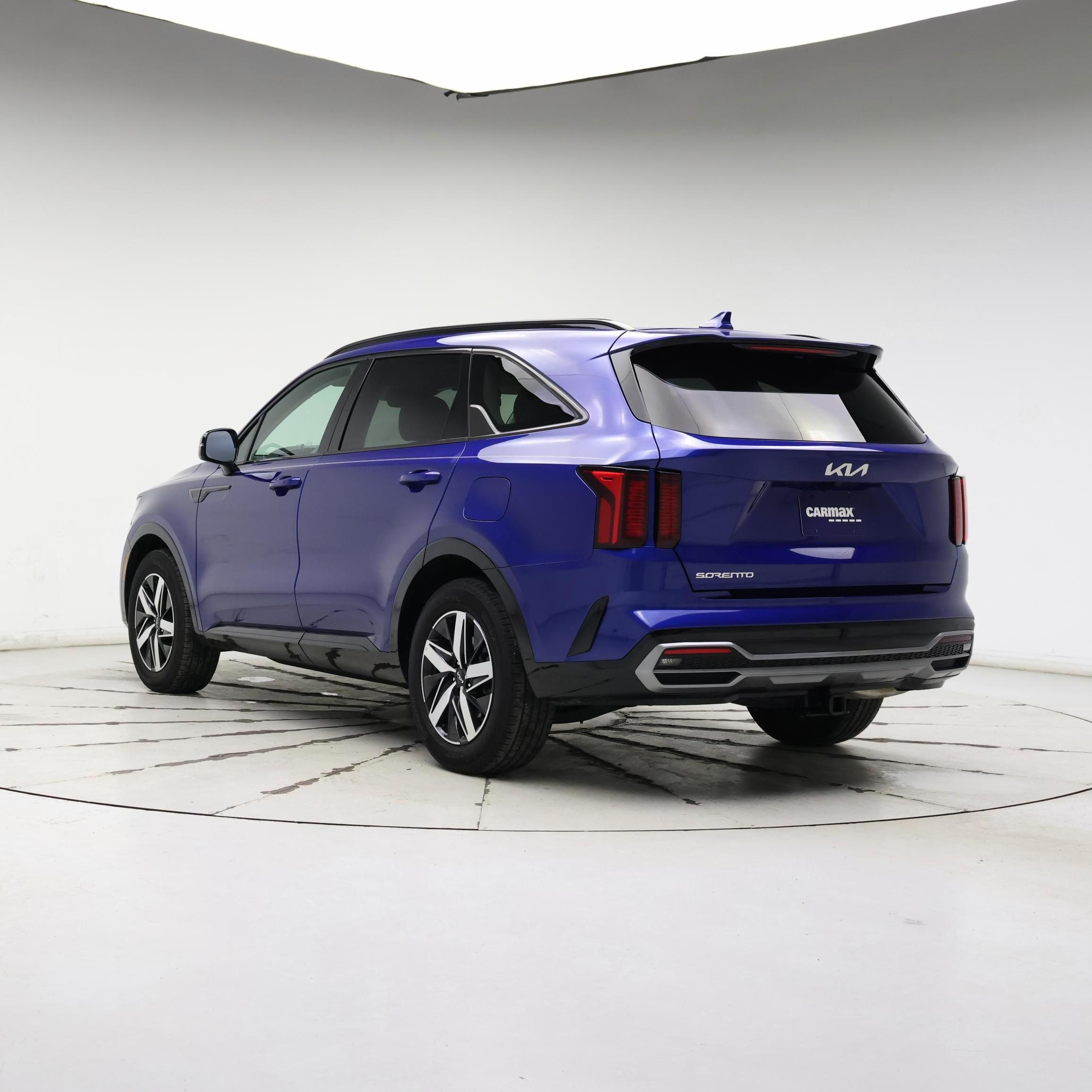 Thumbnail: 2023 Kia Sorento - 2