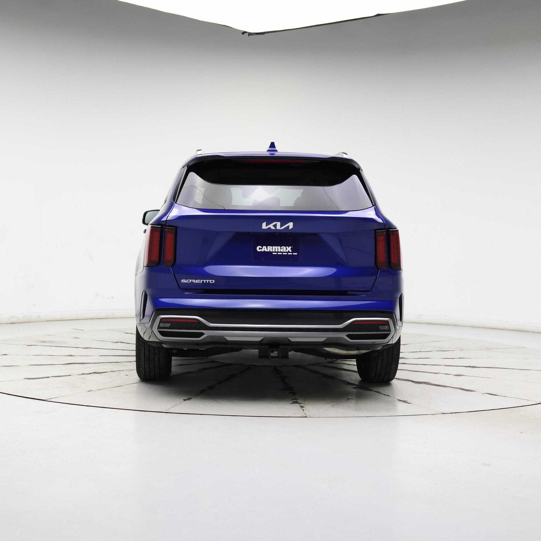 Thumbnail: 2023 Kia Sorento - 6