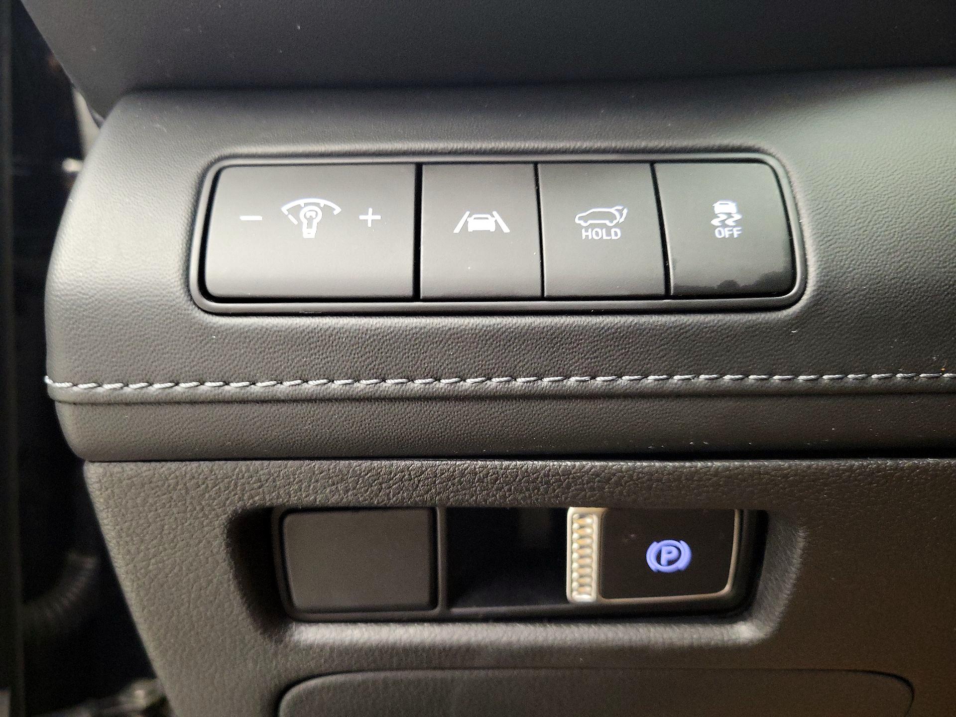 Thumbnail: 2023 Hyundai Santa Fe - 13