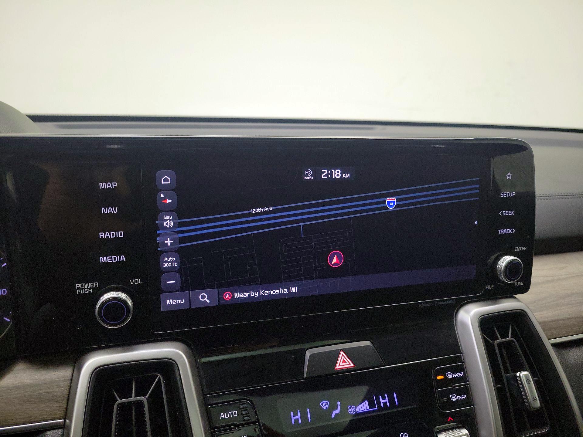 Thumbnail: 2022 Kia Sorento - 14