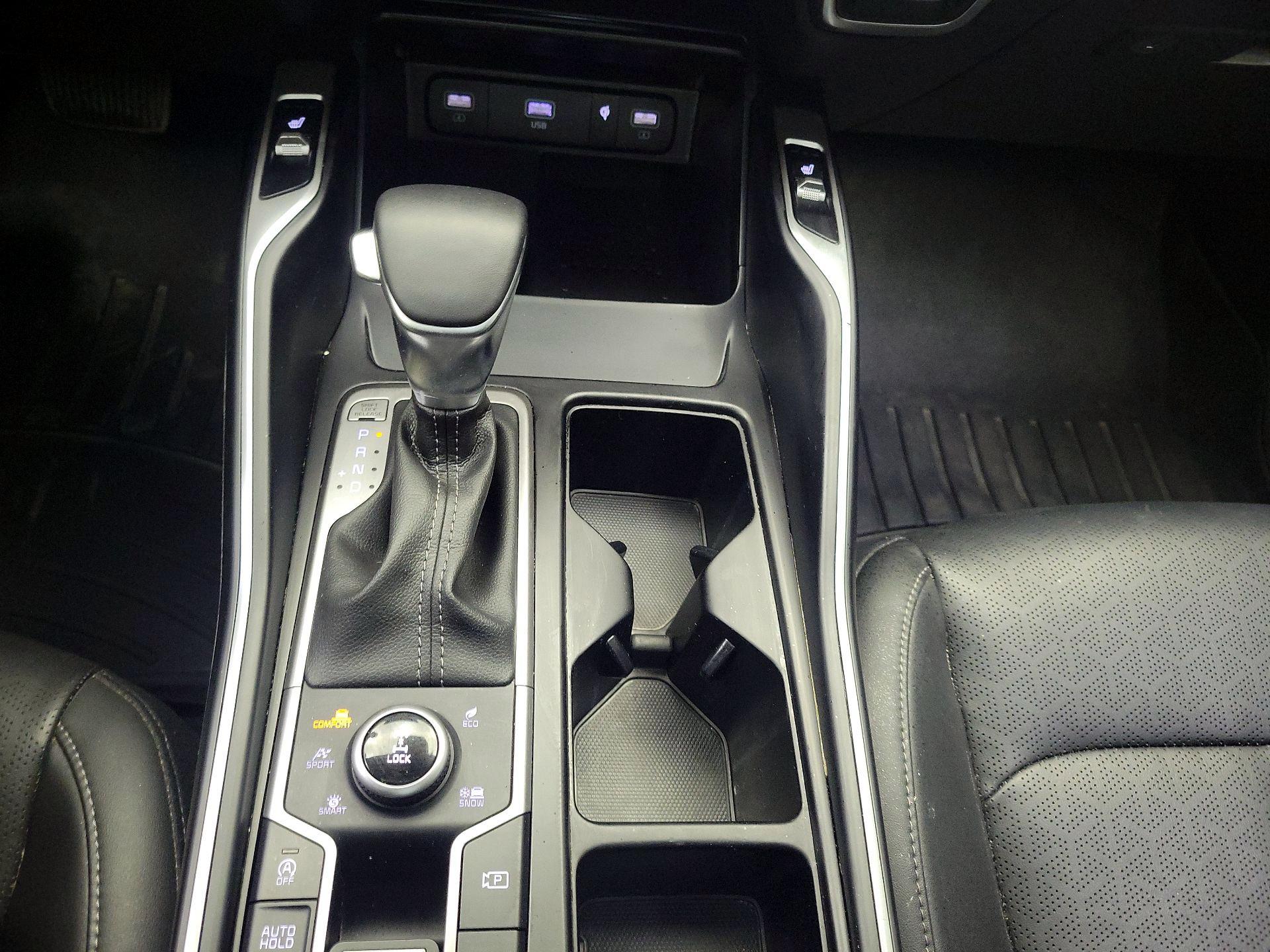 Thumbnail: 2022 Kia Sorento - 18