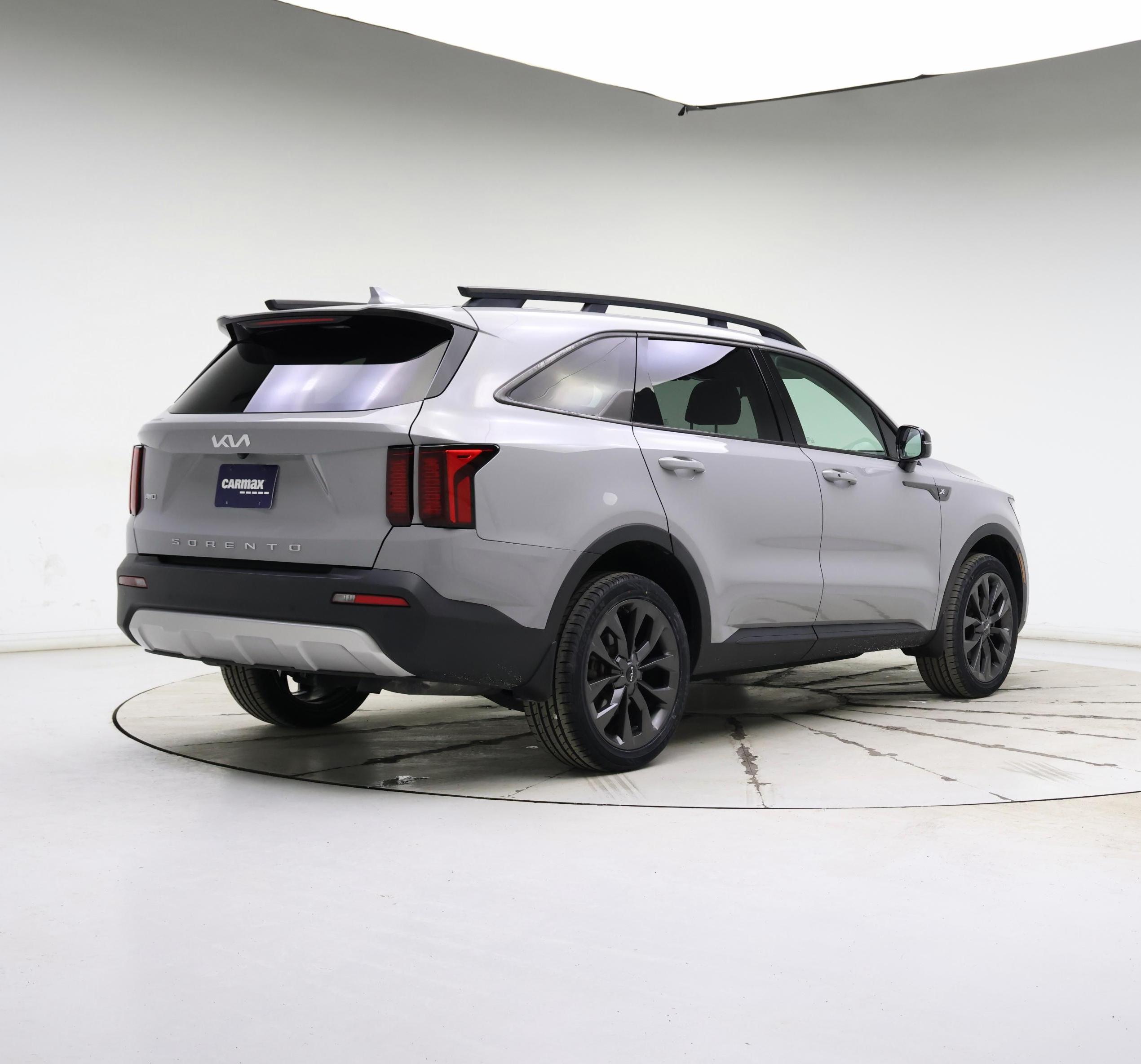 Thumbnail: 2022 Kia Sorento - 8