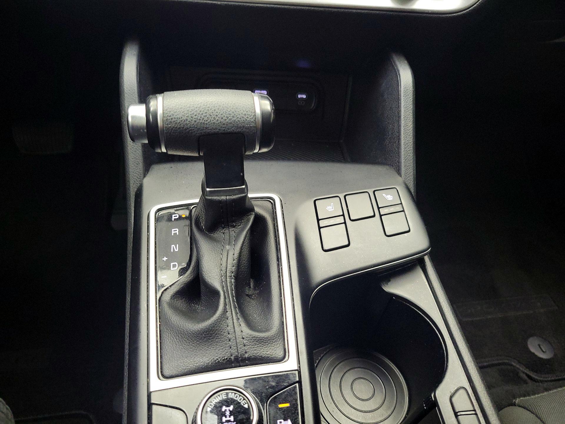 Thumbnail: 2023 Kia Sportage - 17