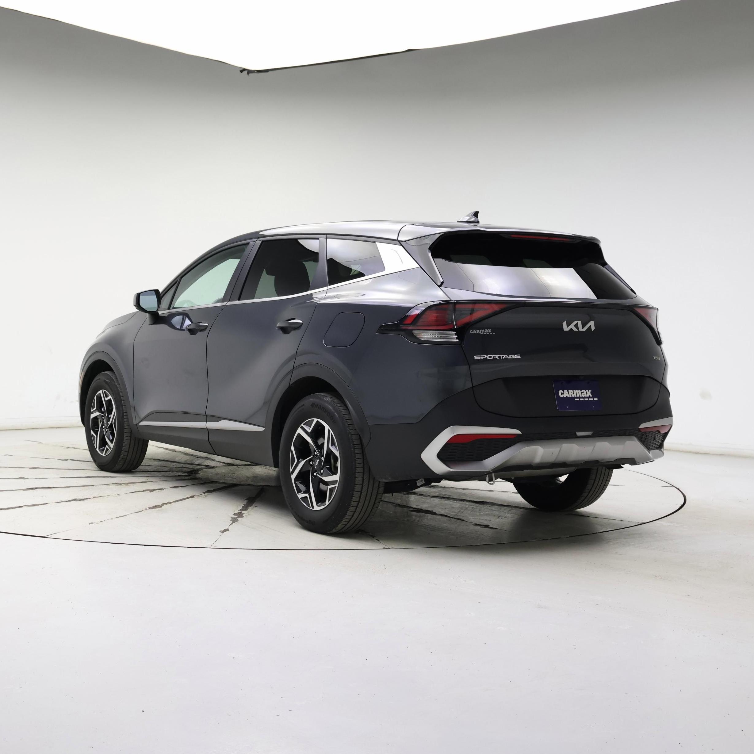 Thumbnail: 2023 Kia Sportage - 2