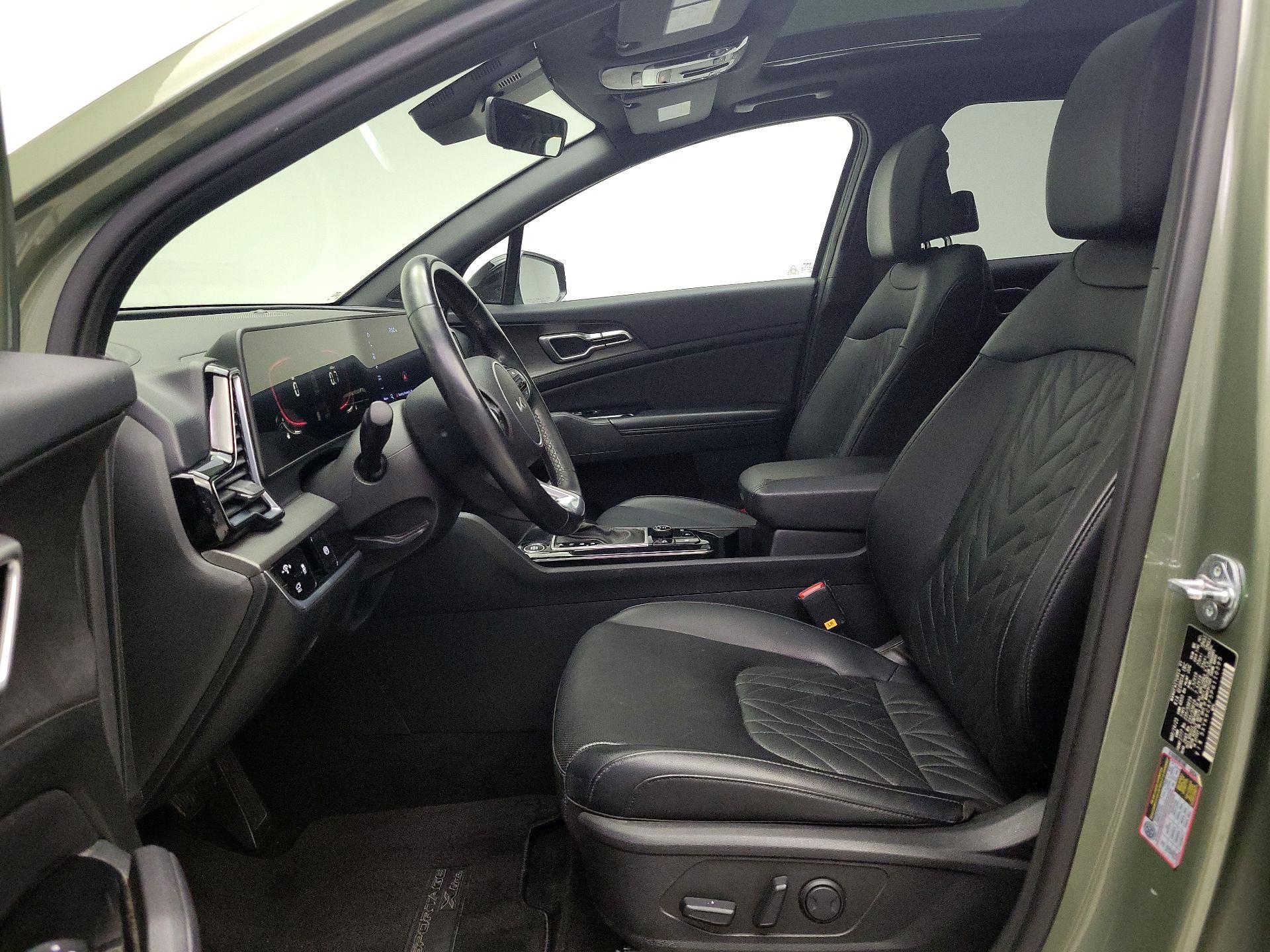 Thumbnail: 2023 Kia Sportage - 11