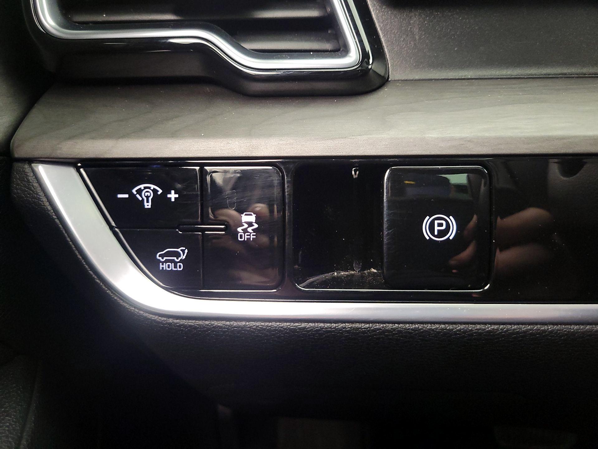 Thumbnail: 2024 Kia Sportage - 13