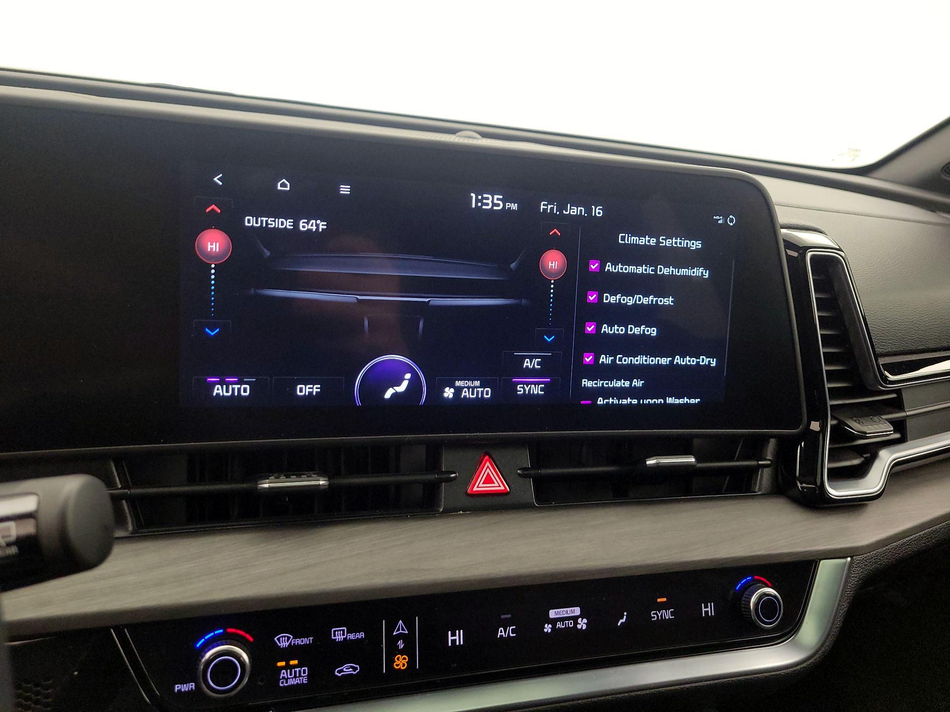 Thumbnail: 2024 Kia Sportage - 17