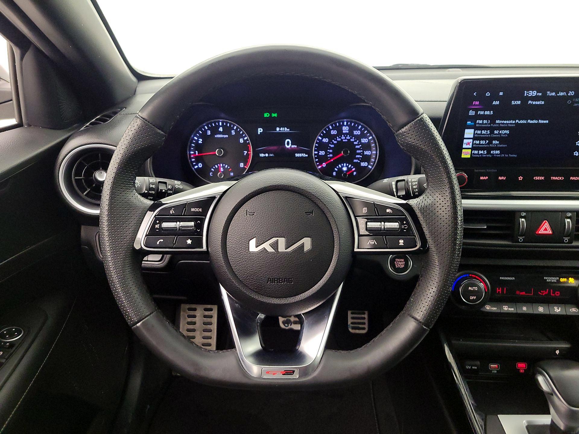 Thumbnail: 2023 Kia Forte - 10