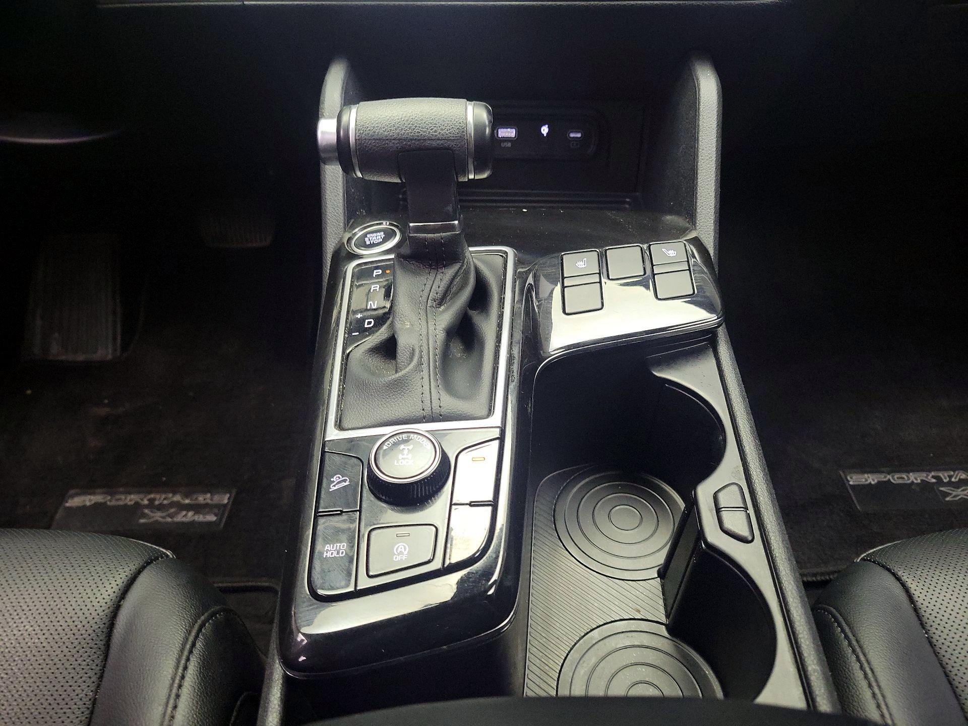 Thumbnail: 2023 Kia Sportage - 18