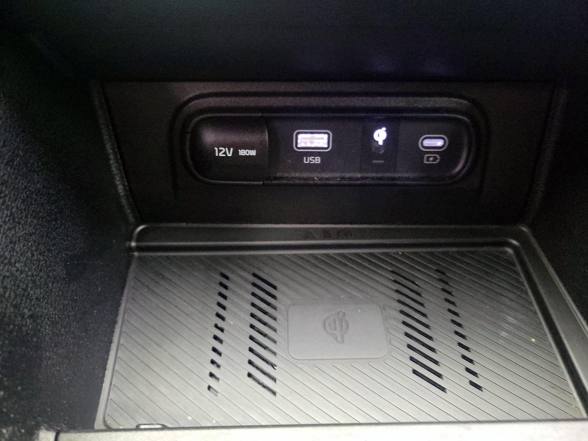 Thumbnail: 2023 Kia Sportage - 19