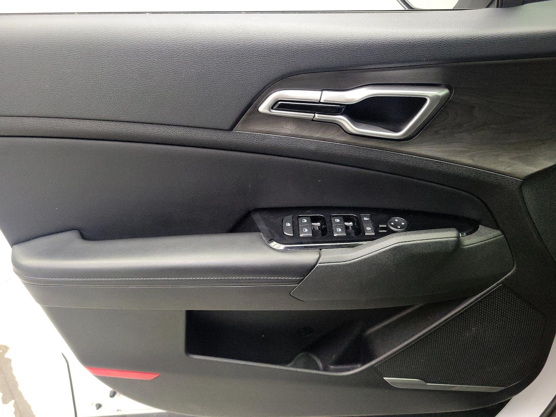 Thumbnail: 2023 Kia Sportage - 12