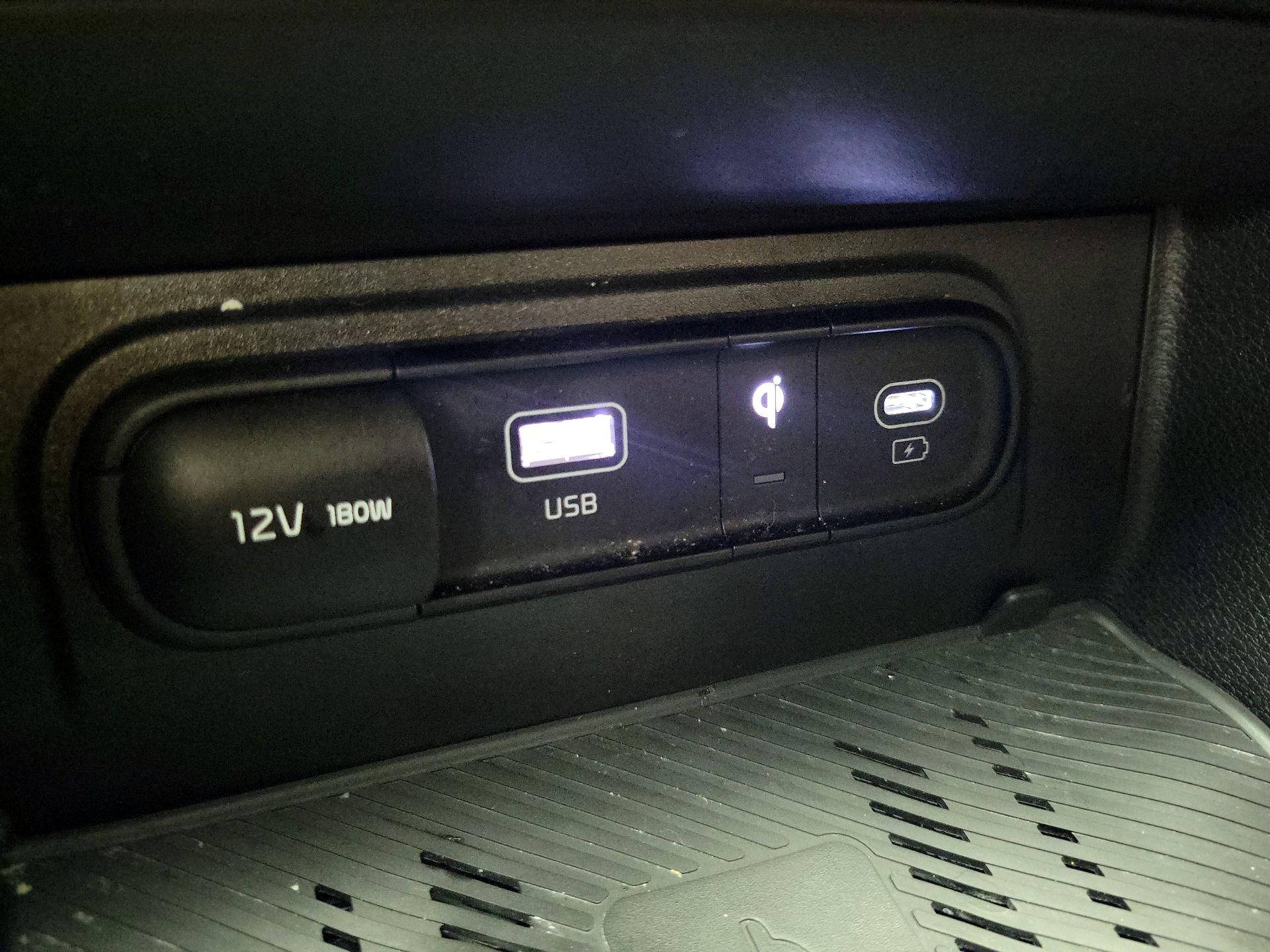 Thumbnail: 2023 Kia Sportage - 18