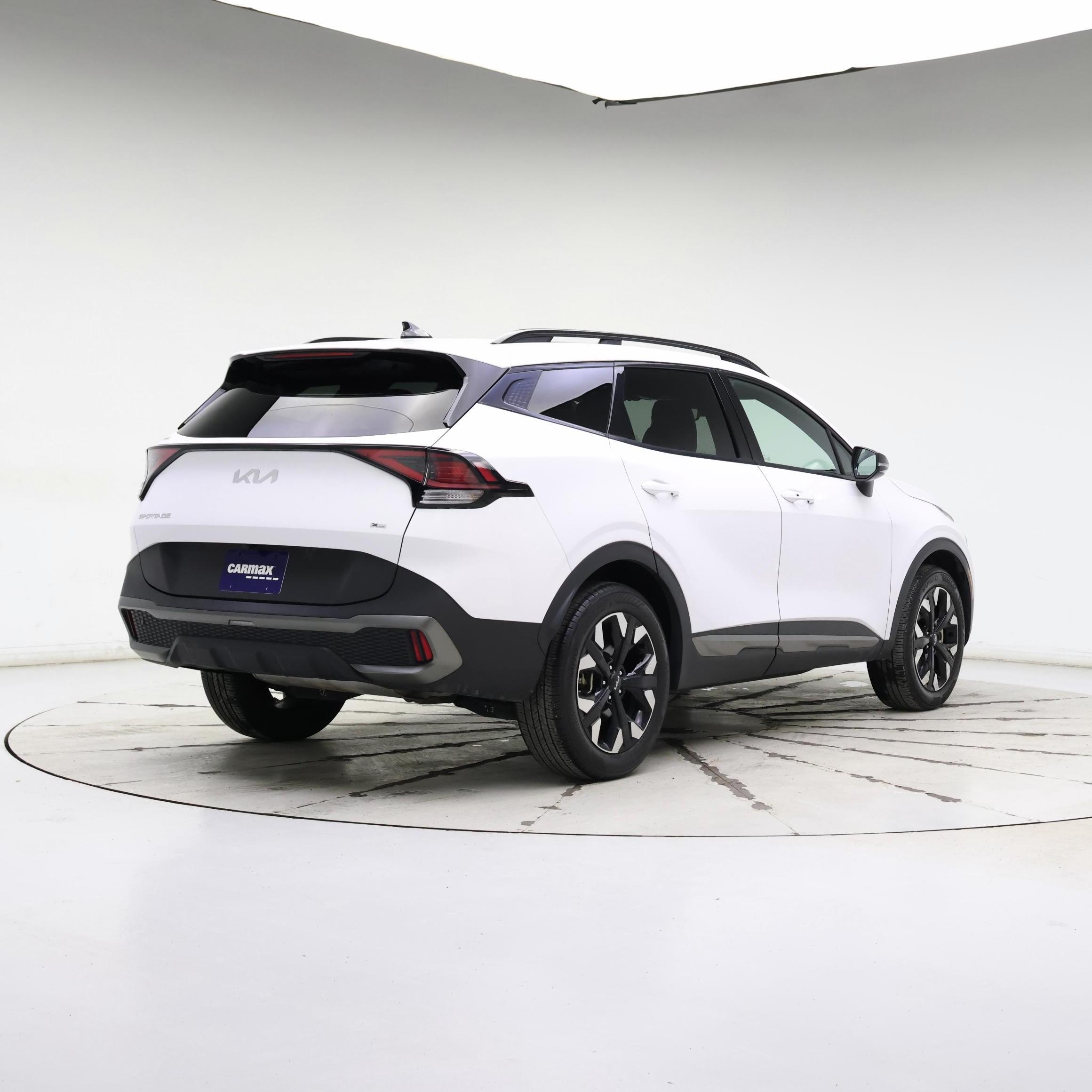 Thumbnail: 2023 Kia Sportage - 8