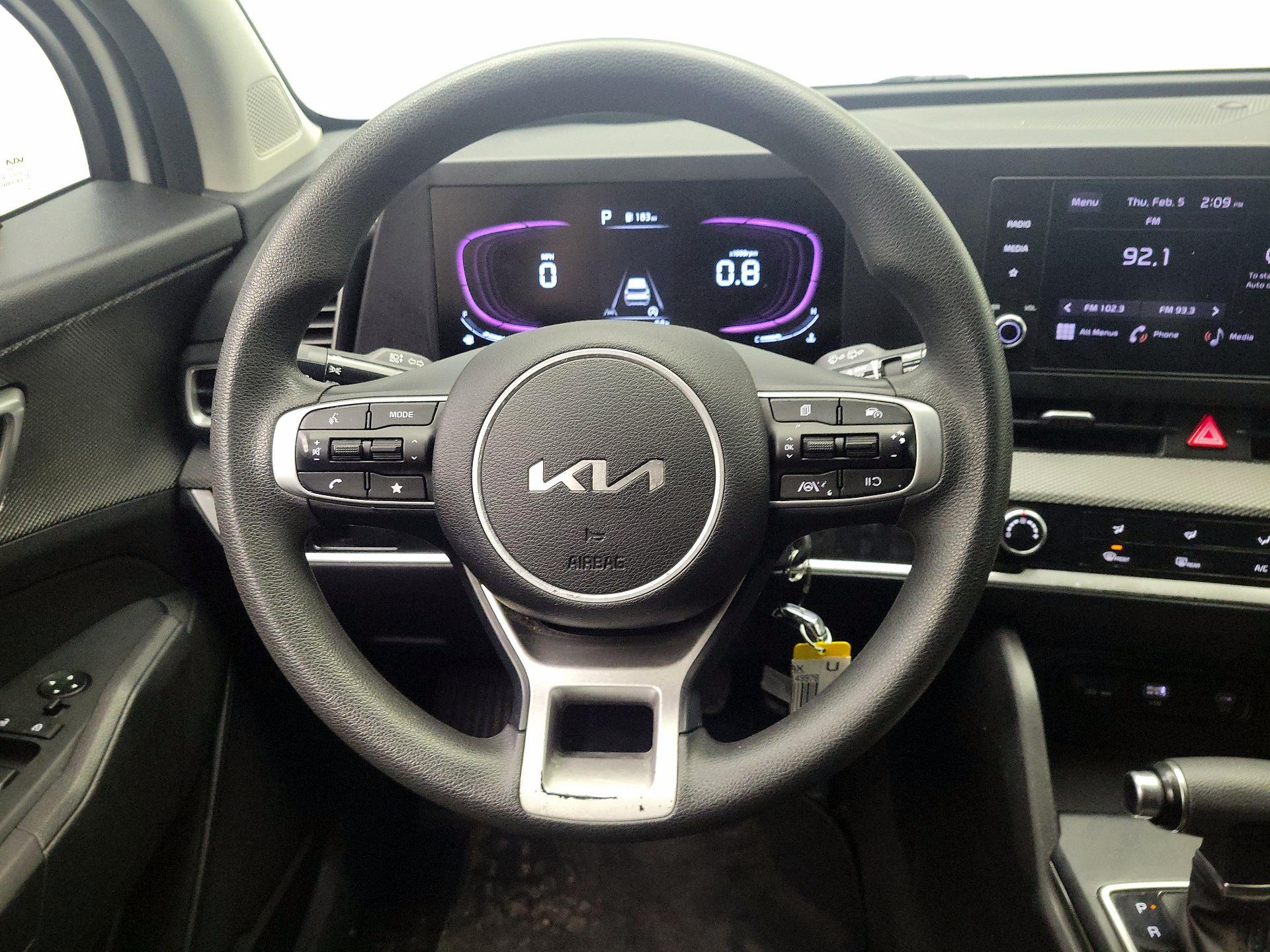 Thumbnail: 2023 Kia Sportage - 10