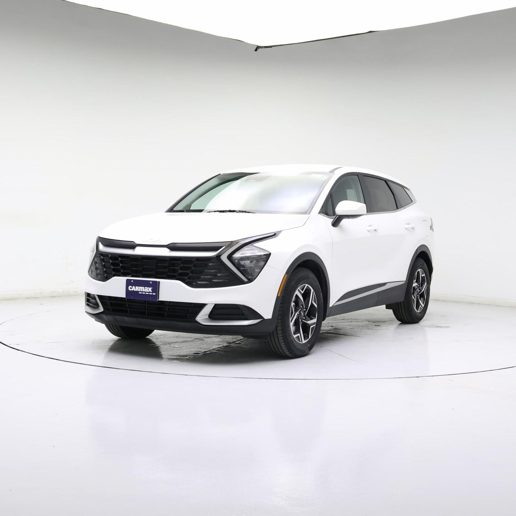 Thumbnail: 2023 Kia Sportage - 4