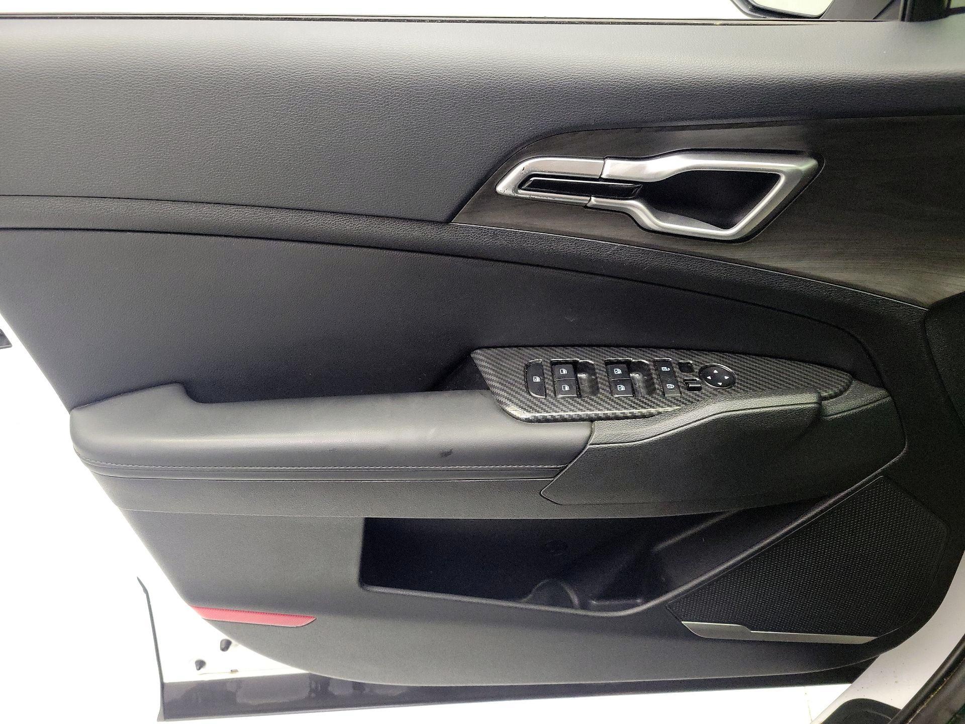 Thumbnail: 2023 Kia Sportage - 12